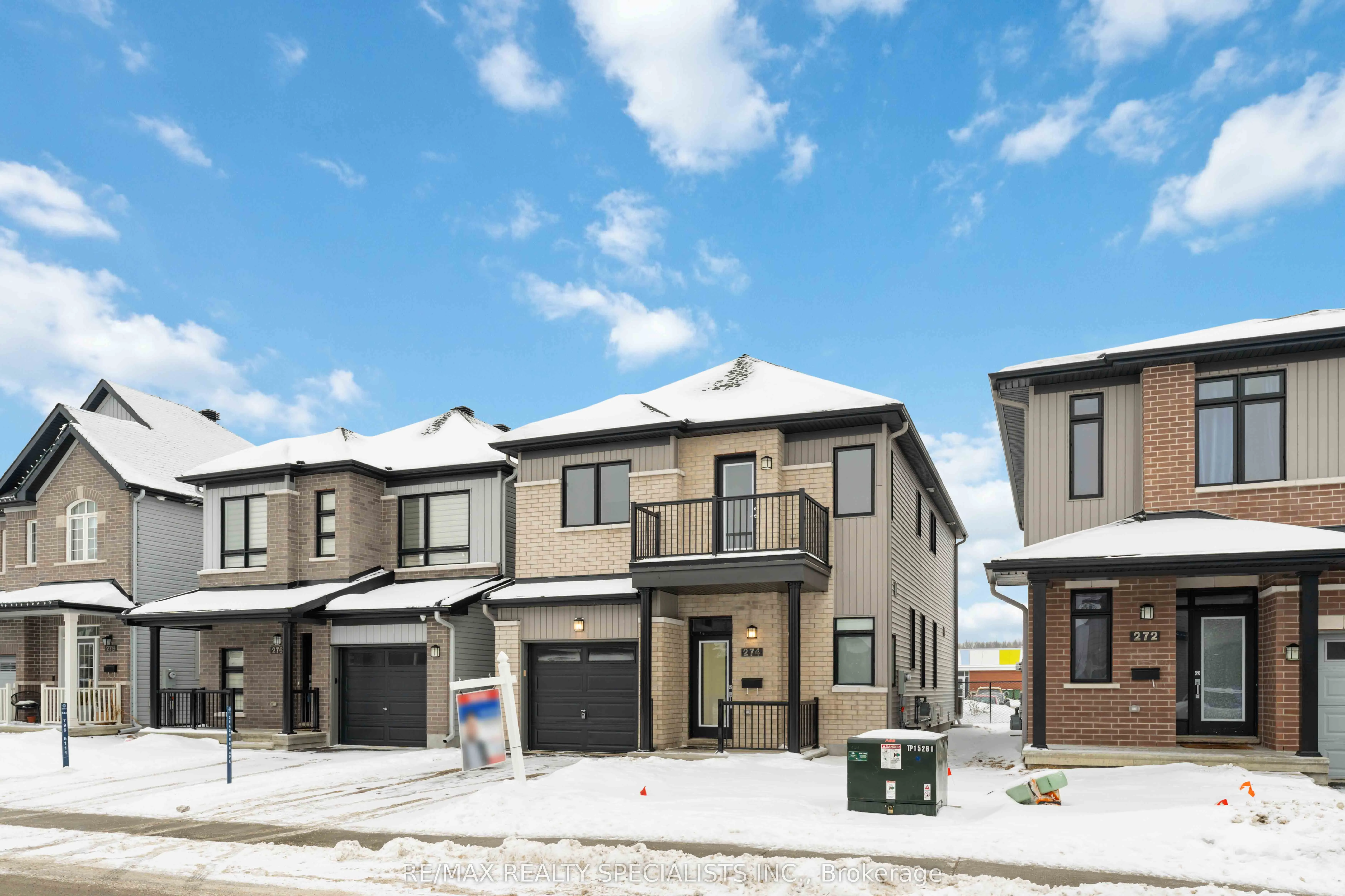 274 Turnbuckle Crescent