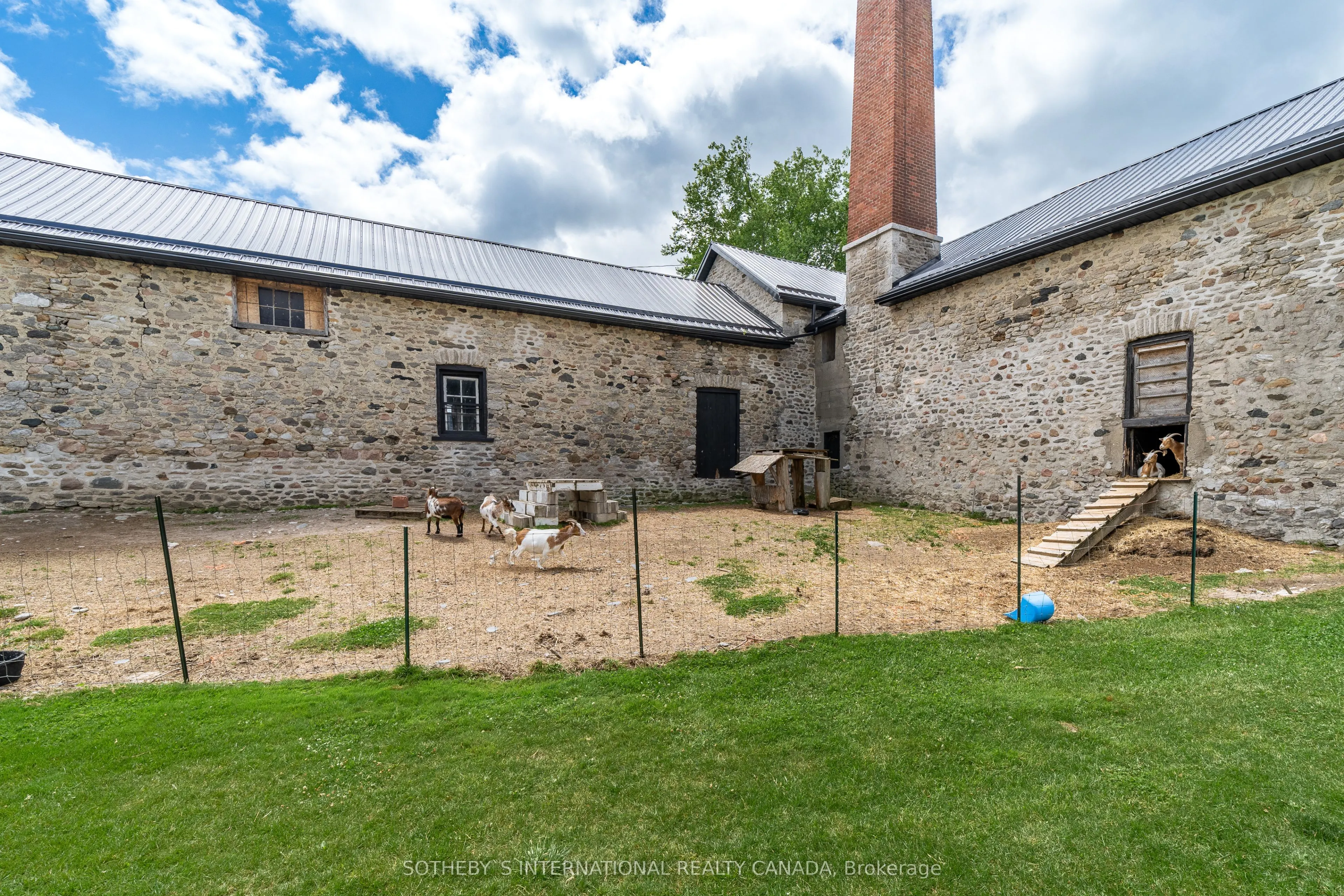 2445 County 8 Road