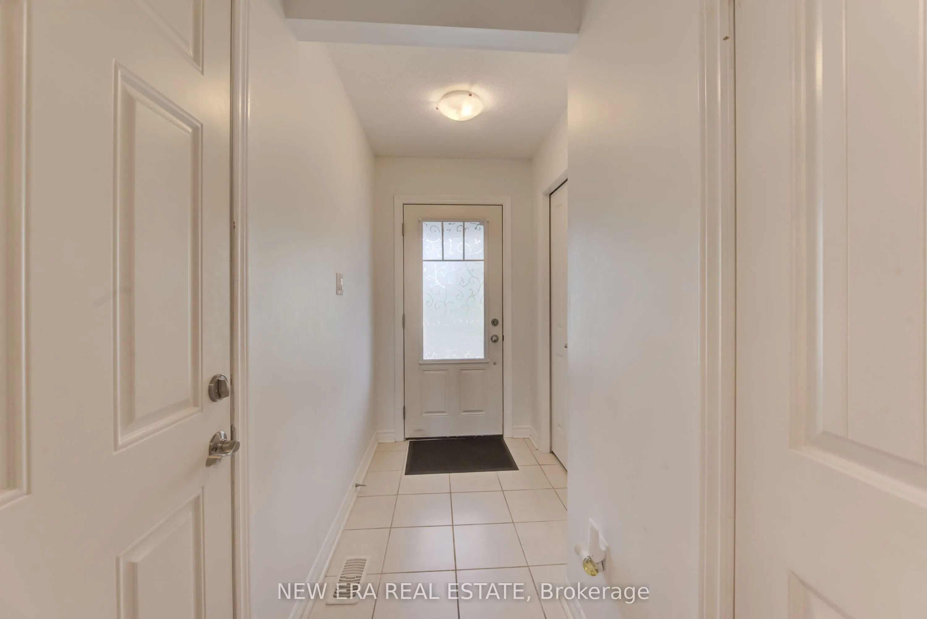 34 Arlington Crescent, #24