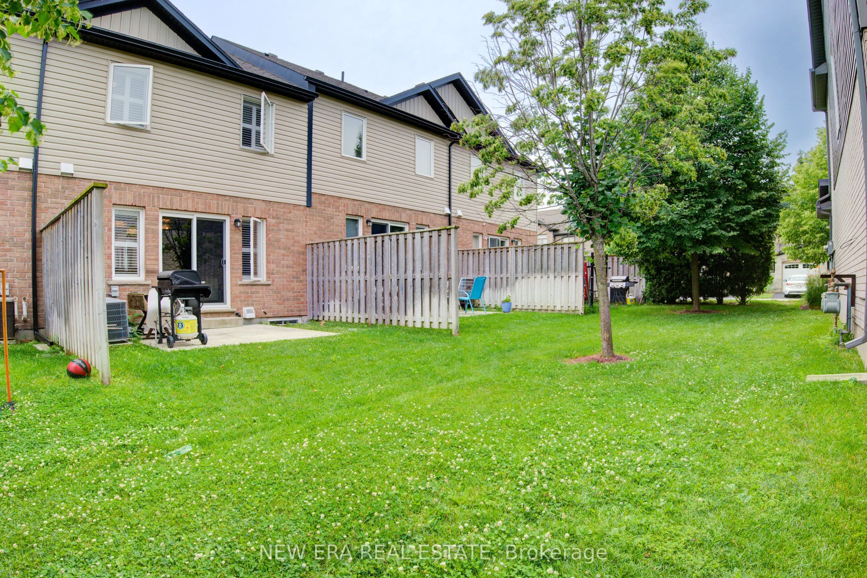34 Arlington Crescent, #24