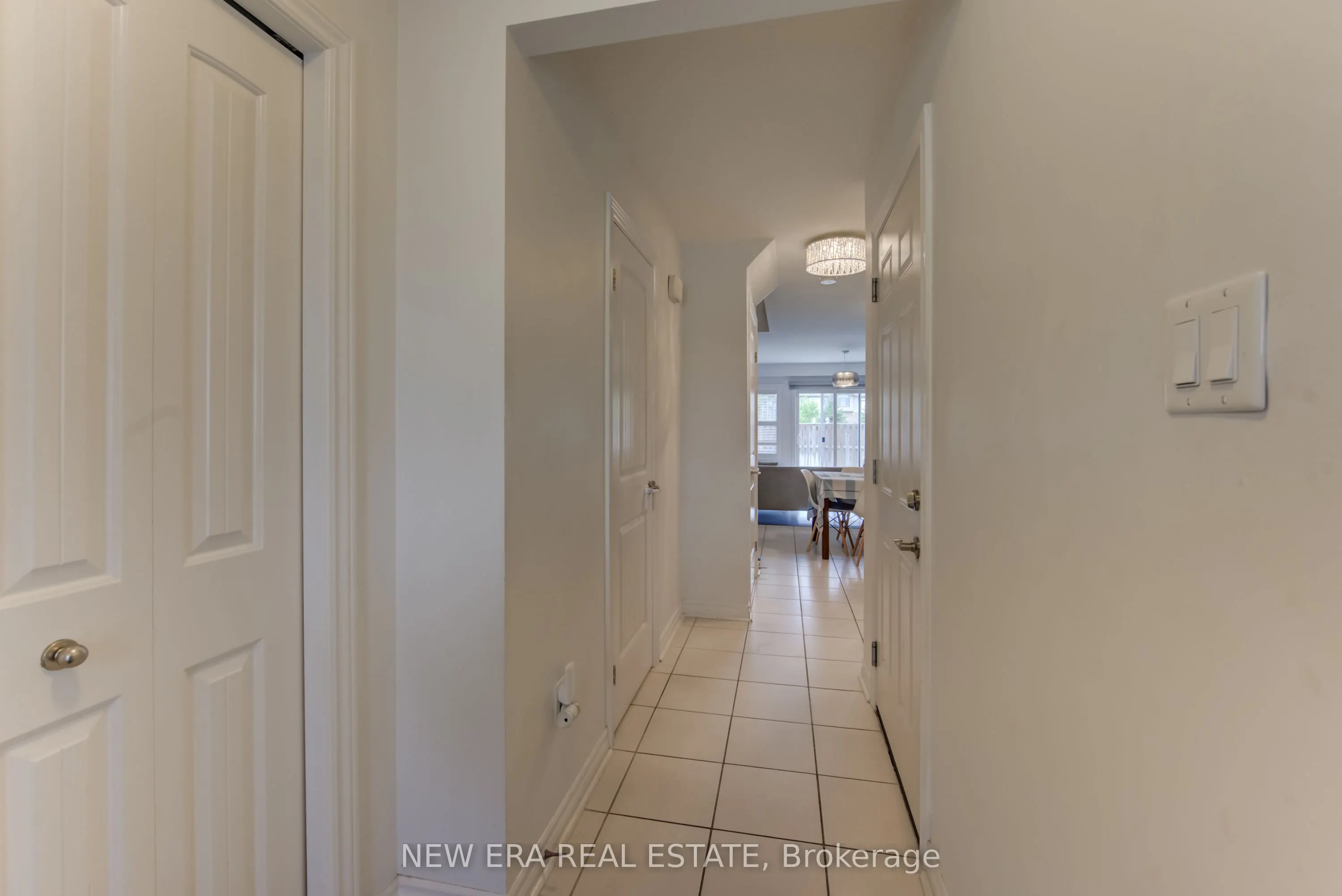 34 Arlington Crescent, #24