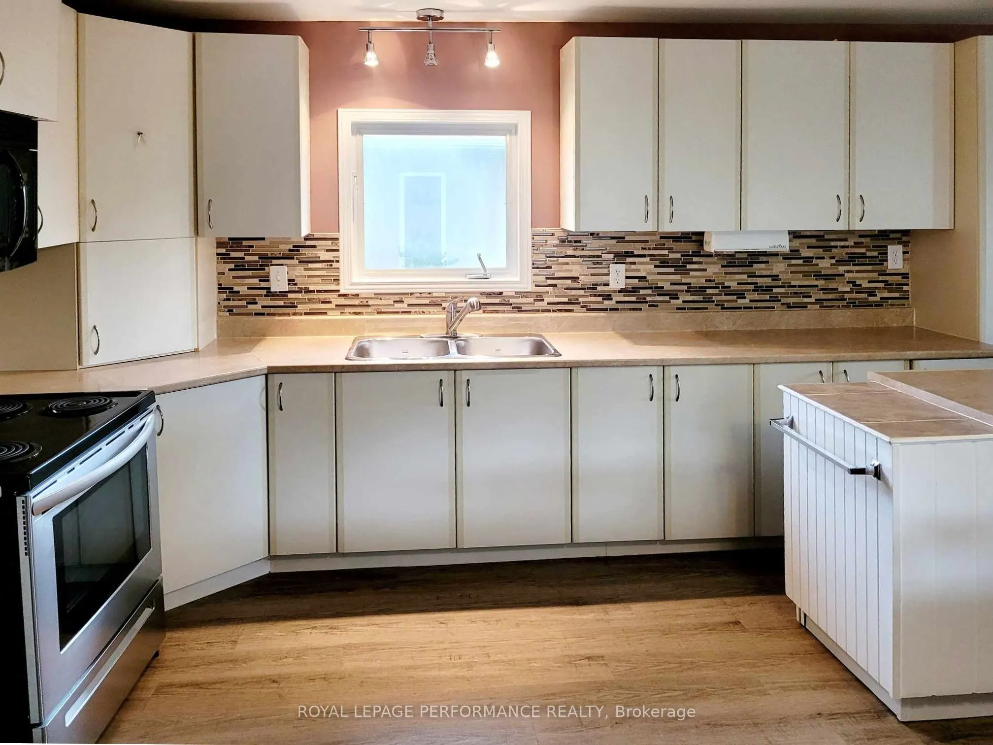 3265 Front Road, #10