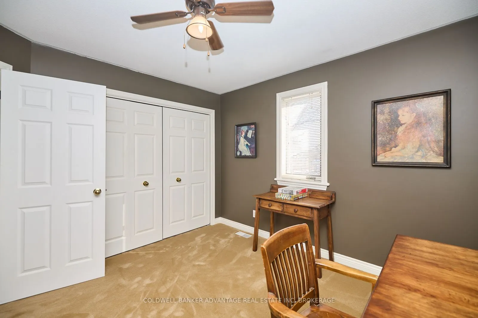 28 Dixon Crescent