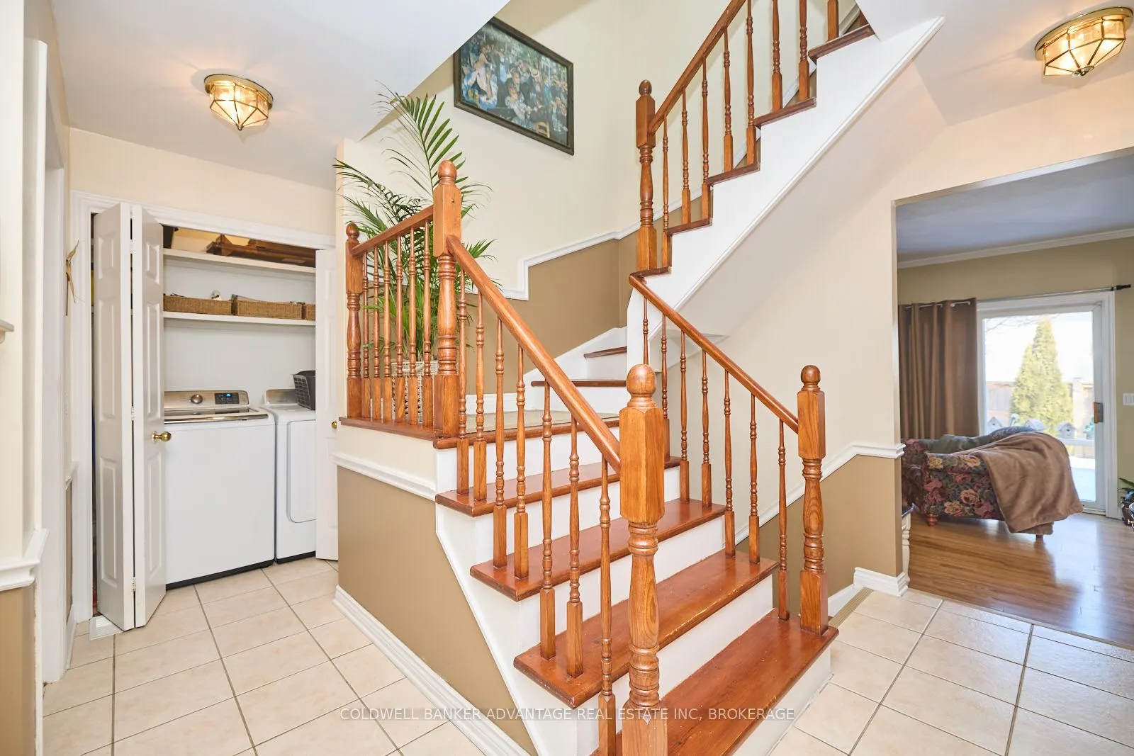 28 Dixon Crescent