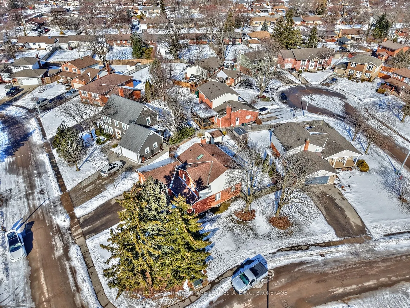 28 Dixon Crescent