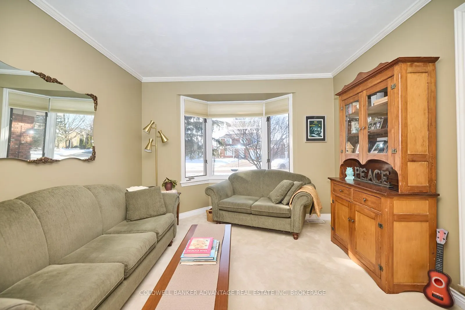 28 Dixon Crescent