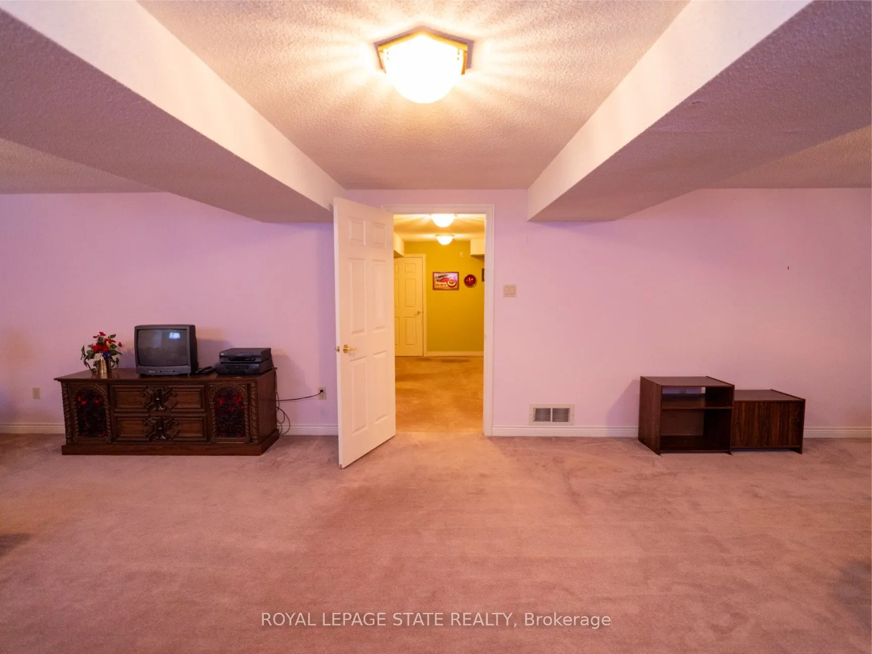 483 Dicenzo Drive