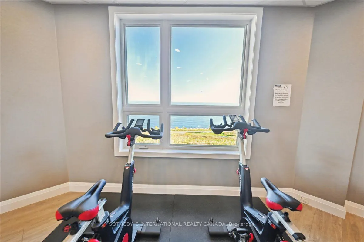 101 Shoreview Place #633