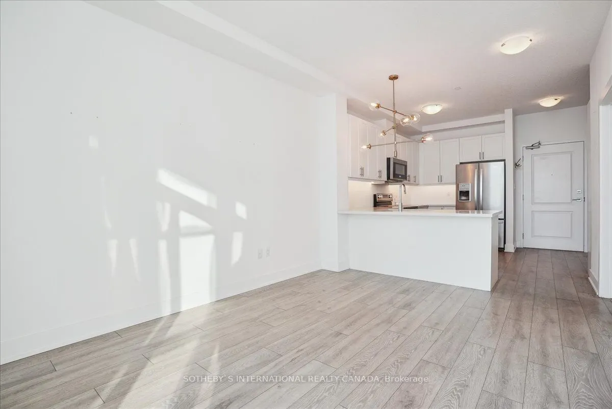 101 Shoreview Place #633