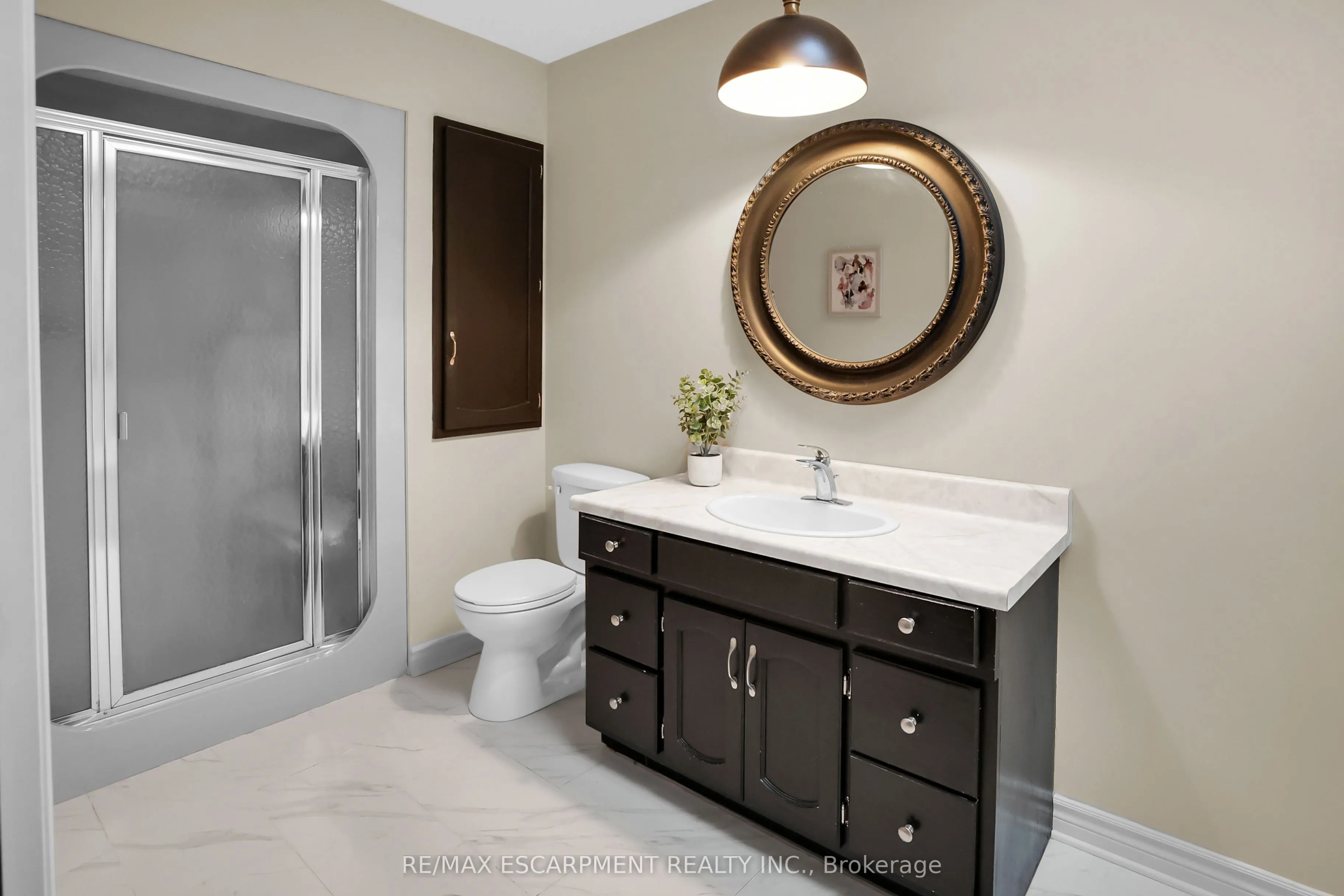 3570 Rittenhouse Road