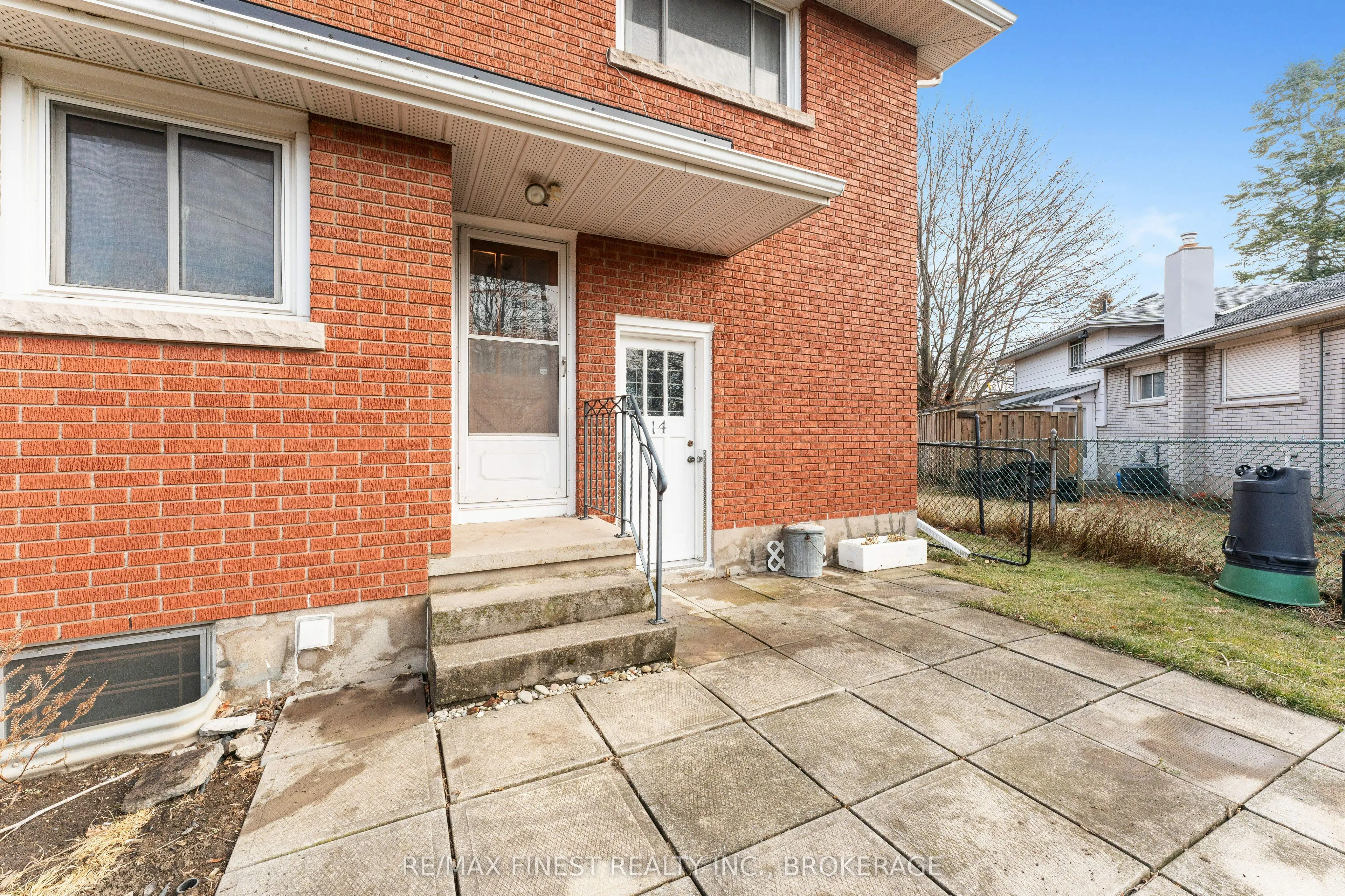 14 Machar Place
