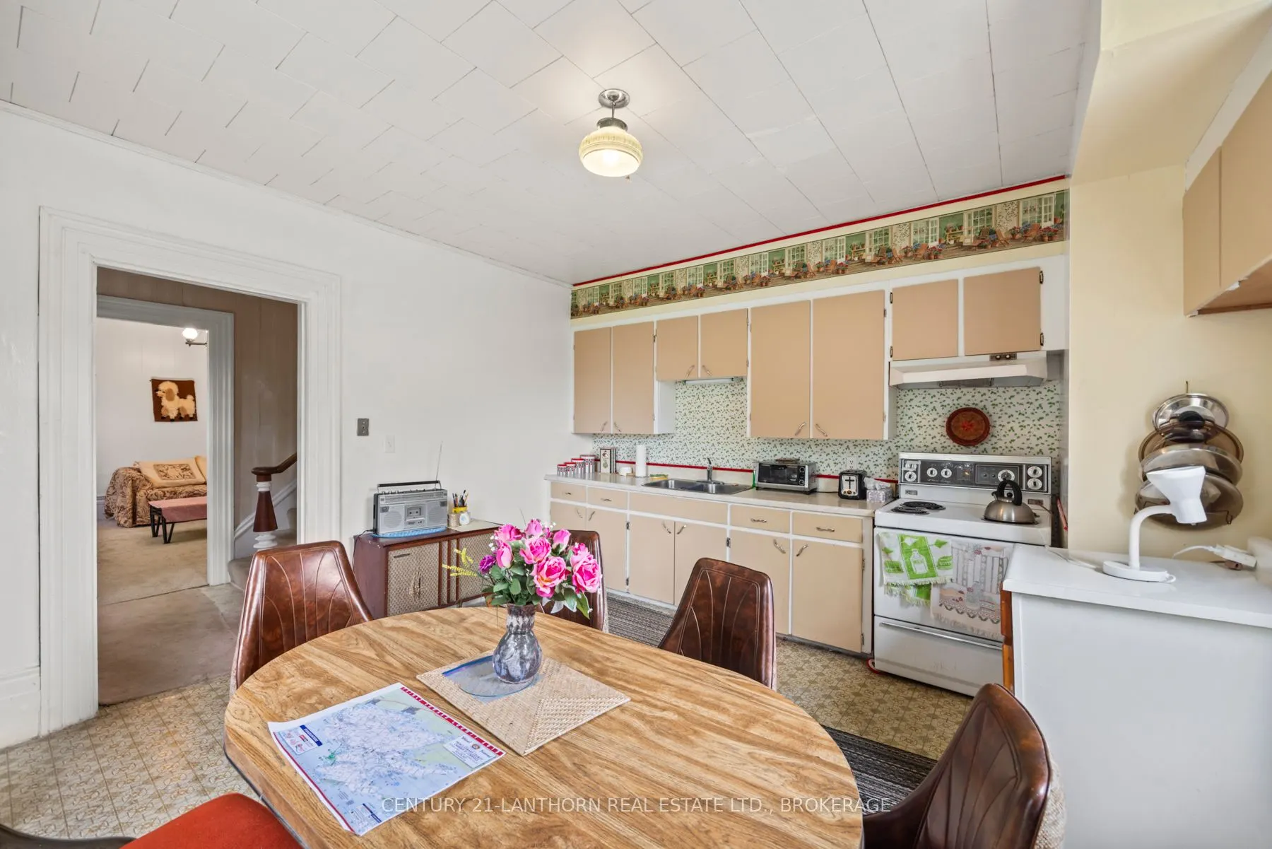 38 FITCHETT Road