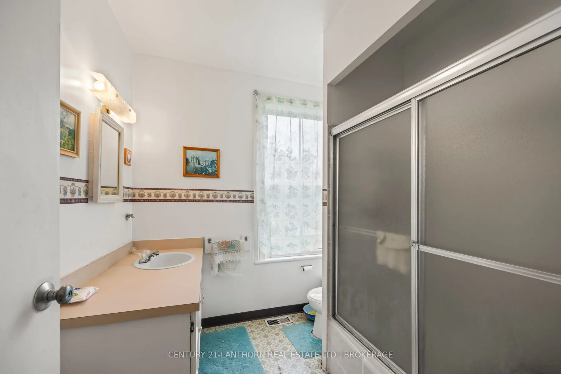 38 FITCHETT Road