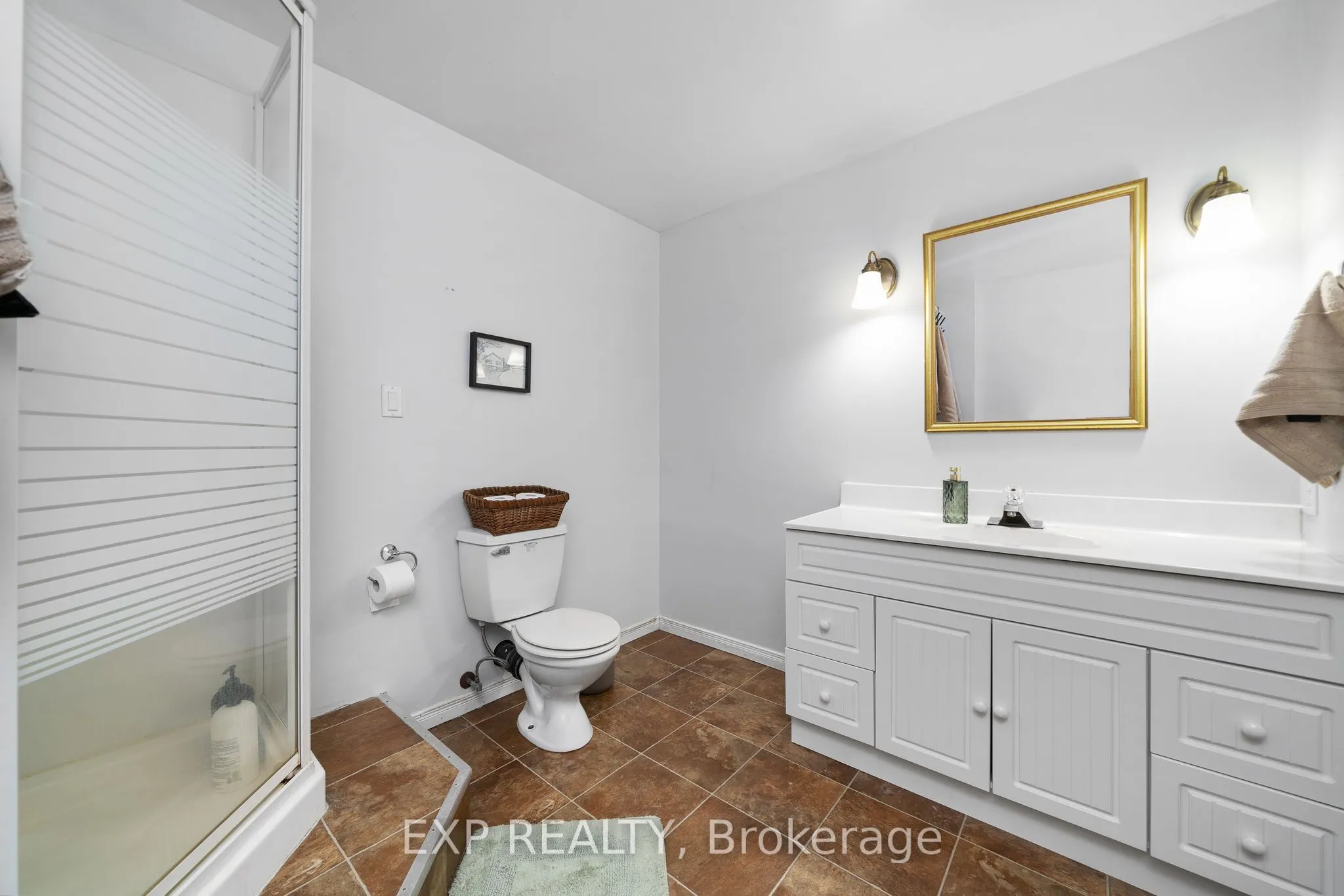 1207 County Rd 9 Road