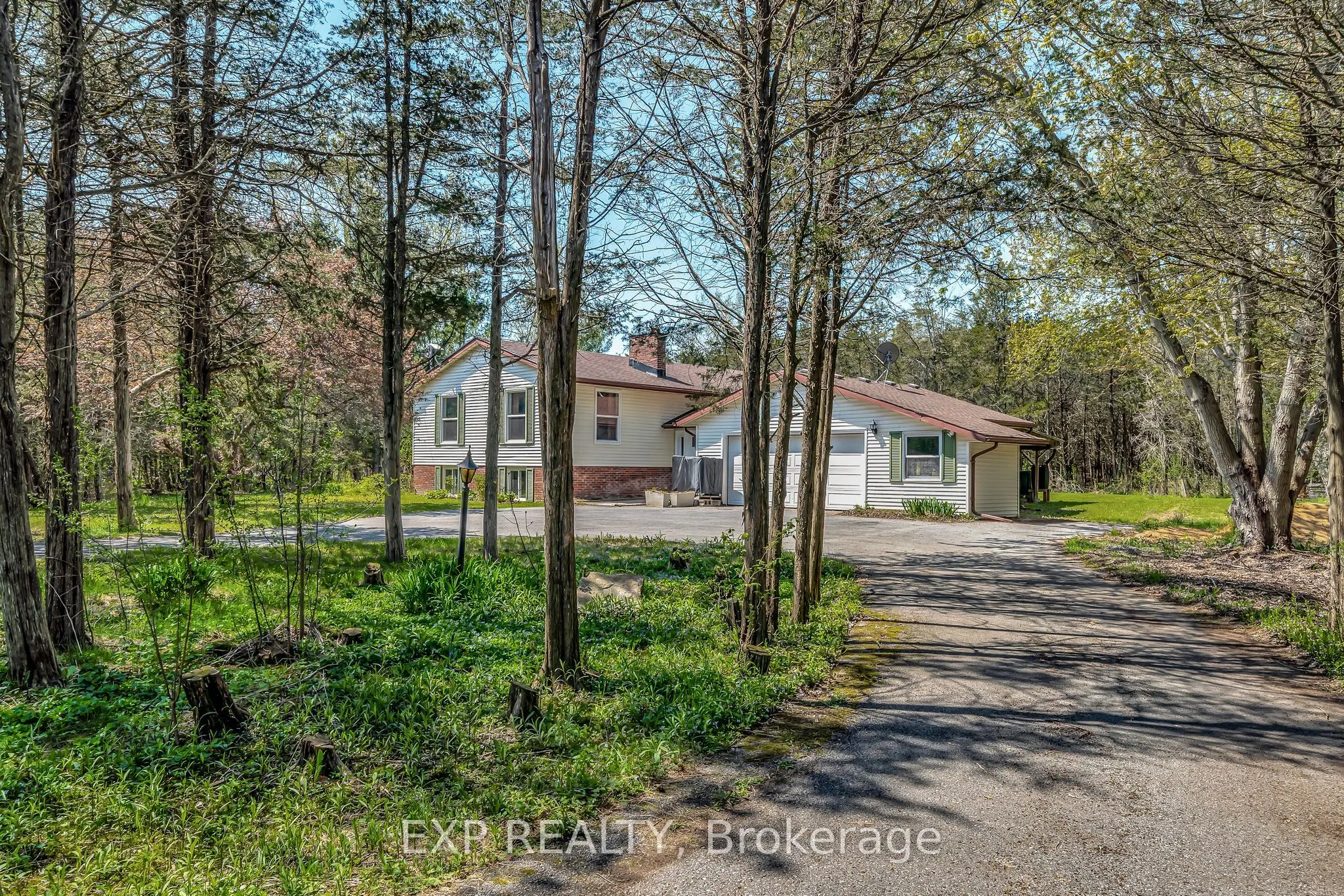 1207 County Rd 9 Road
