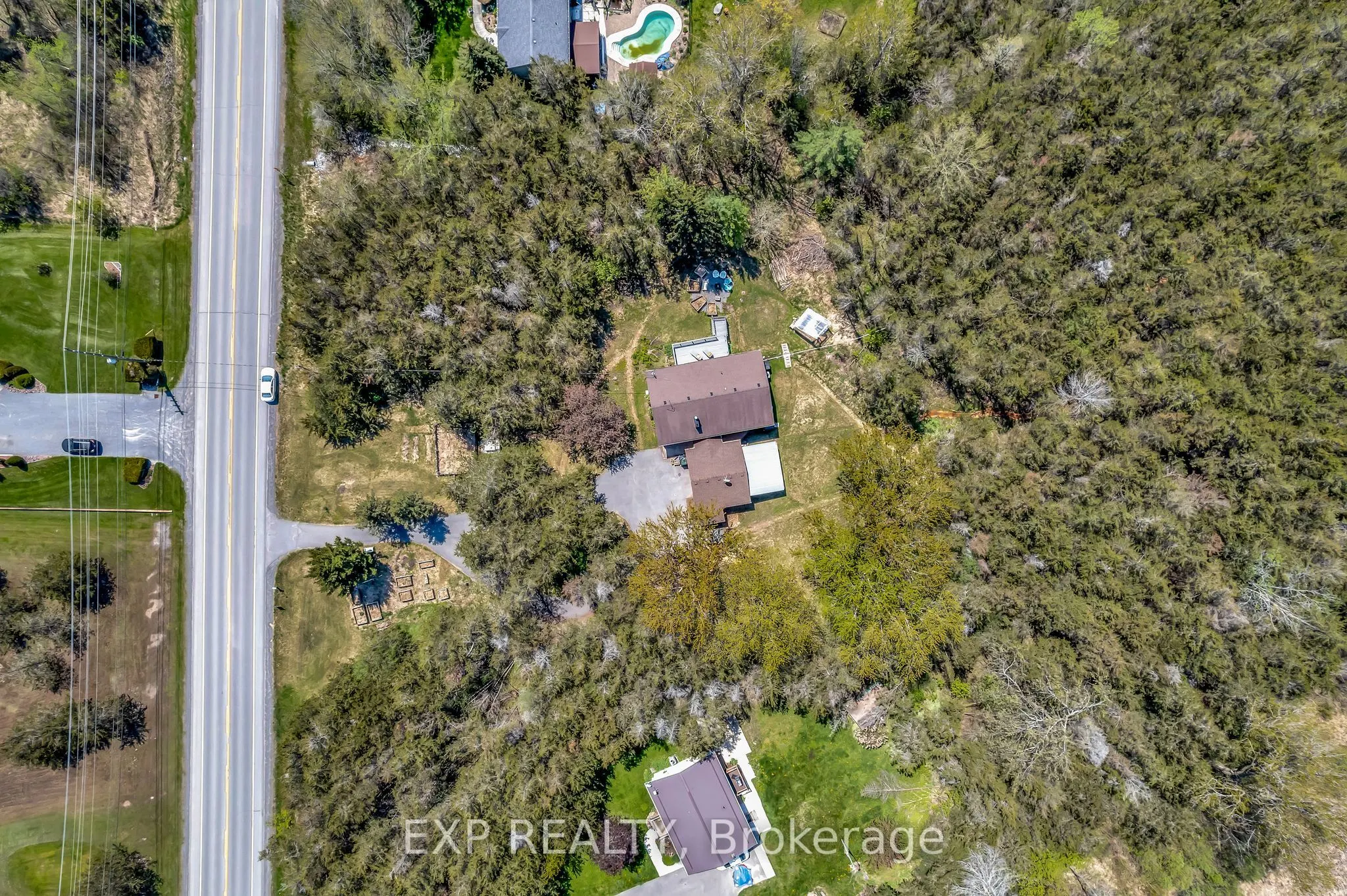 1207 County Rd 9 Road