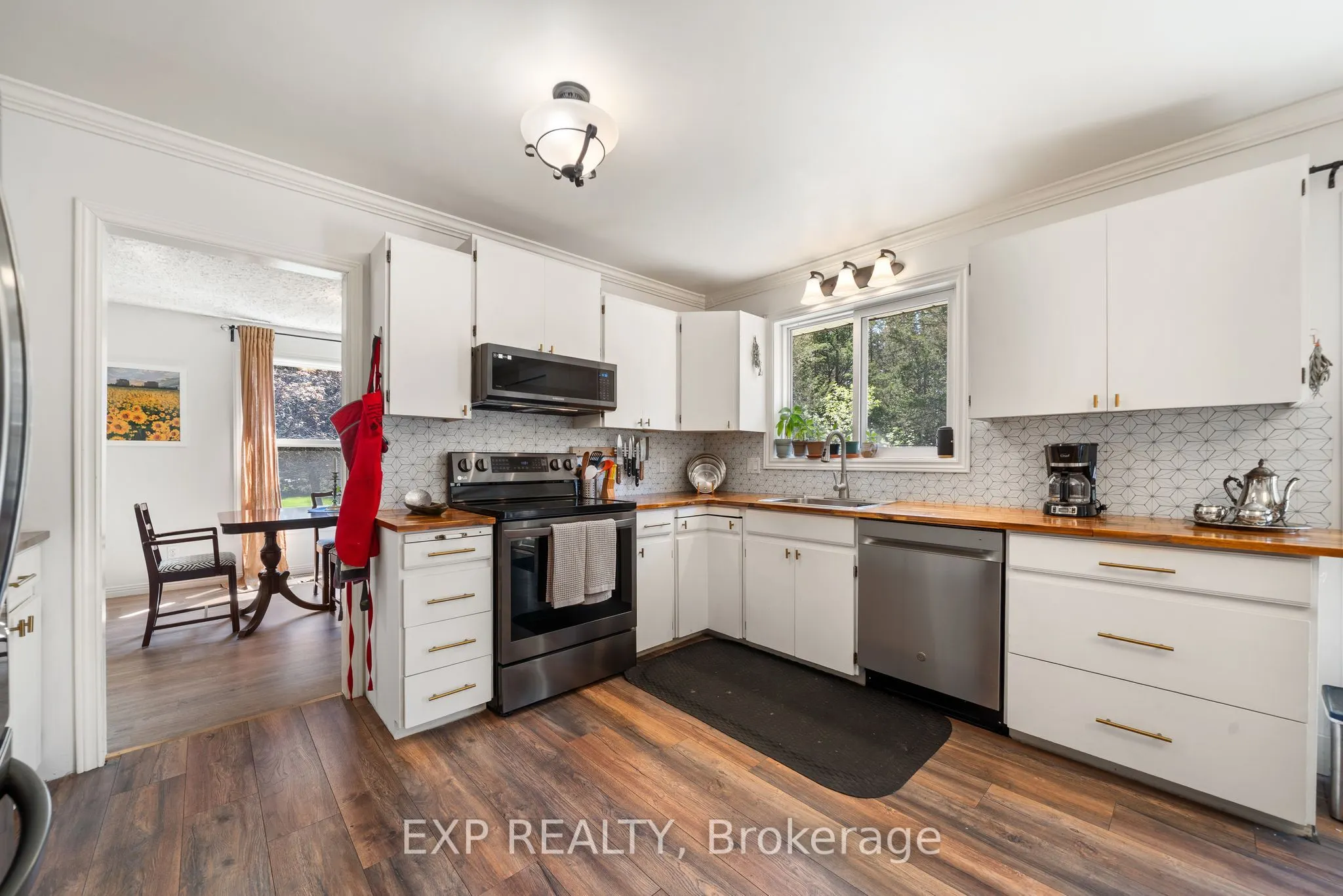 1207 County Rd 9 Road
