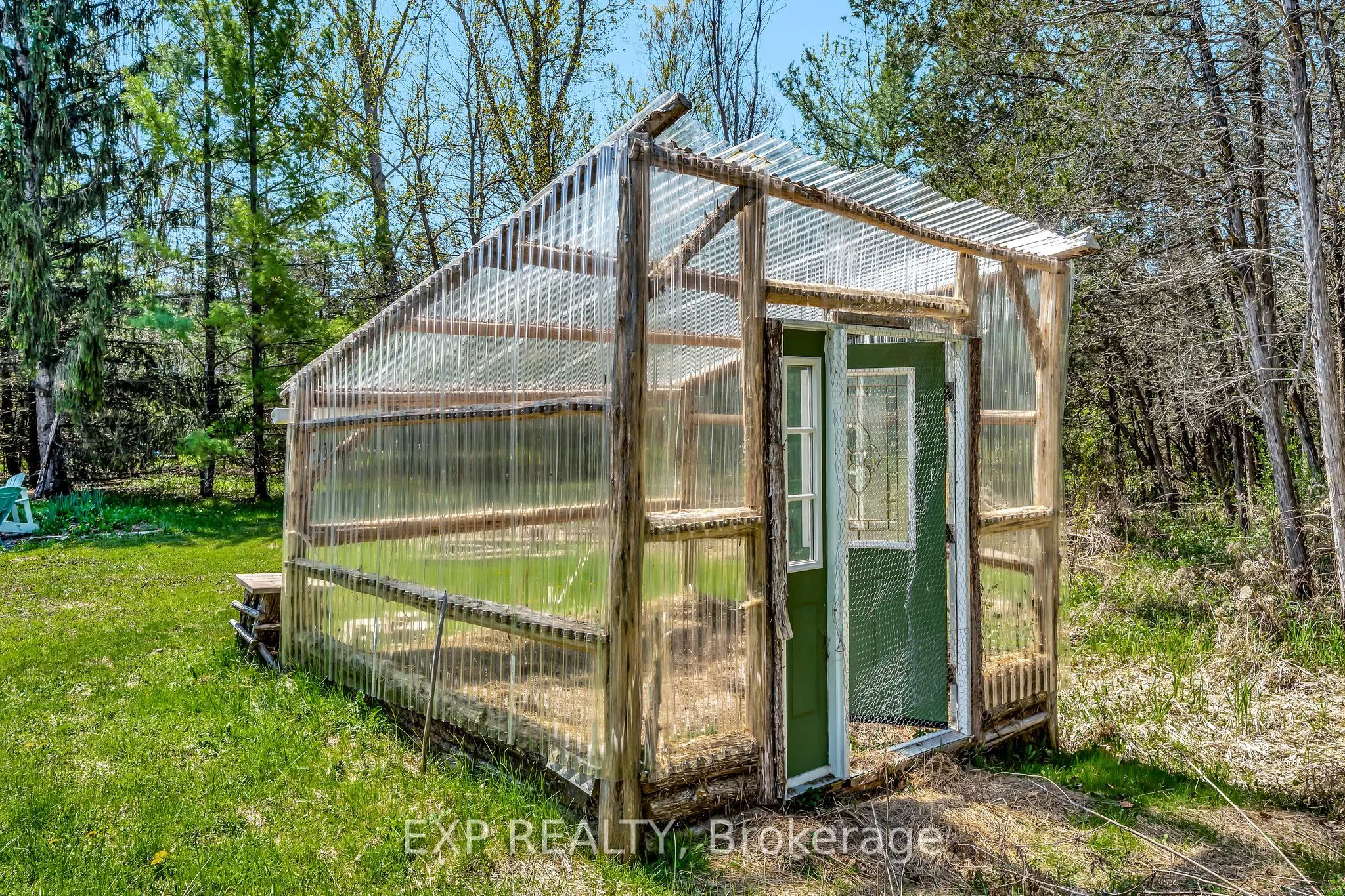 1207 County Rd 9 Road