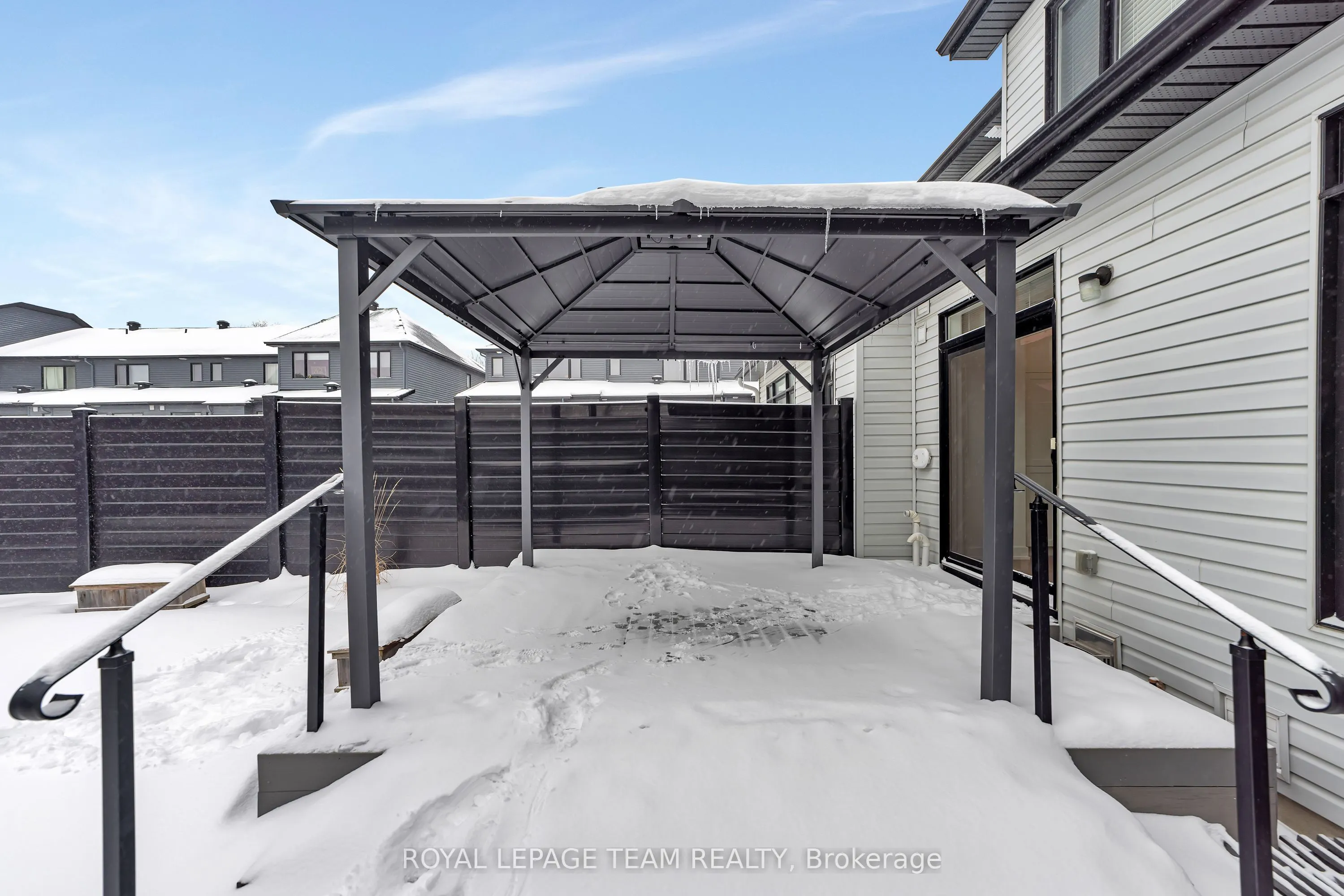 656 Putney Crescent