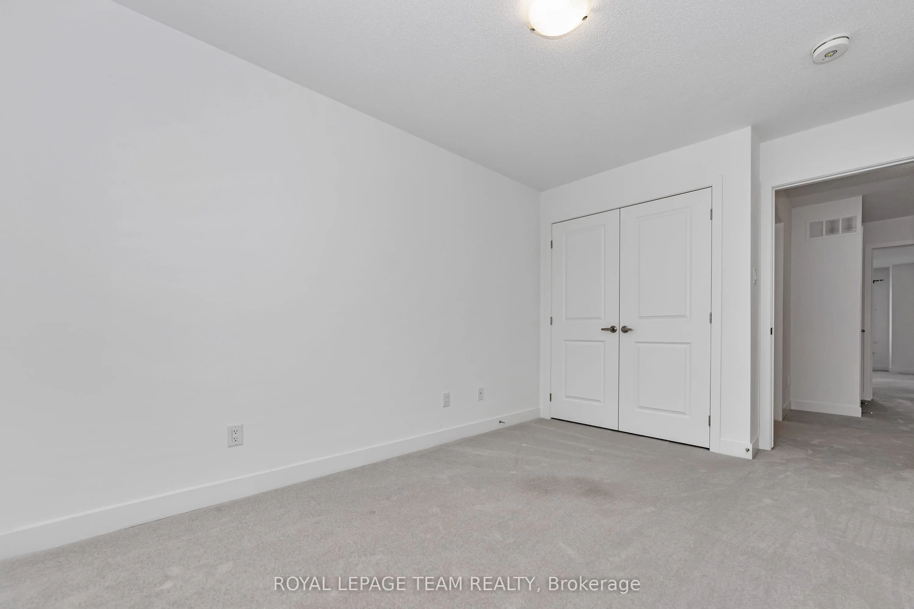 656 Putney Crescent