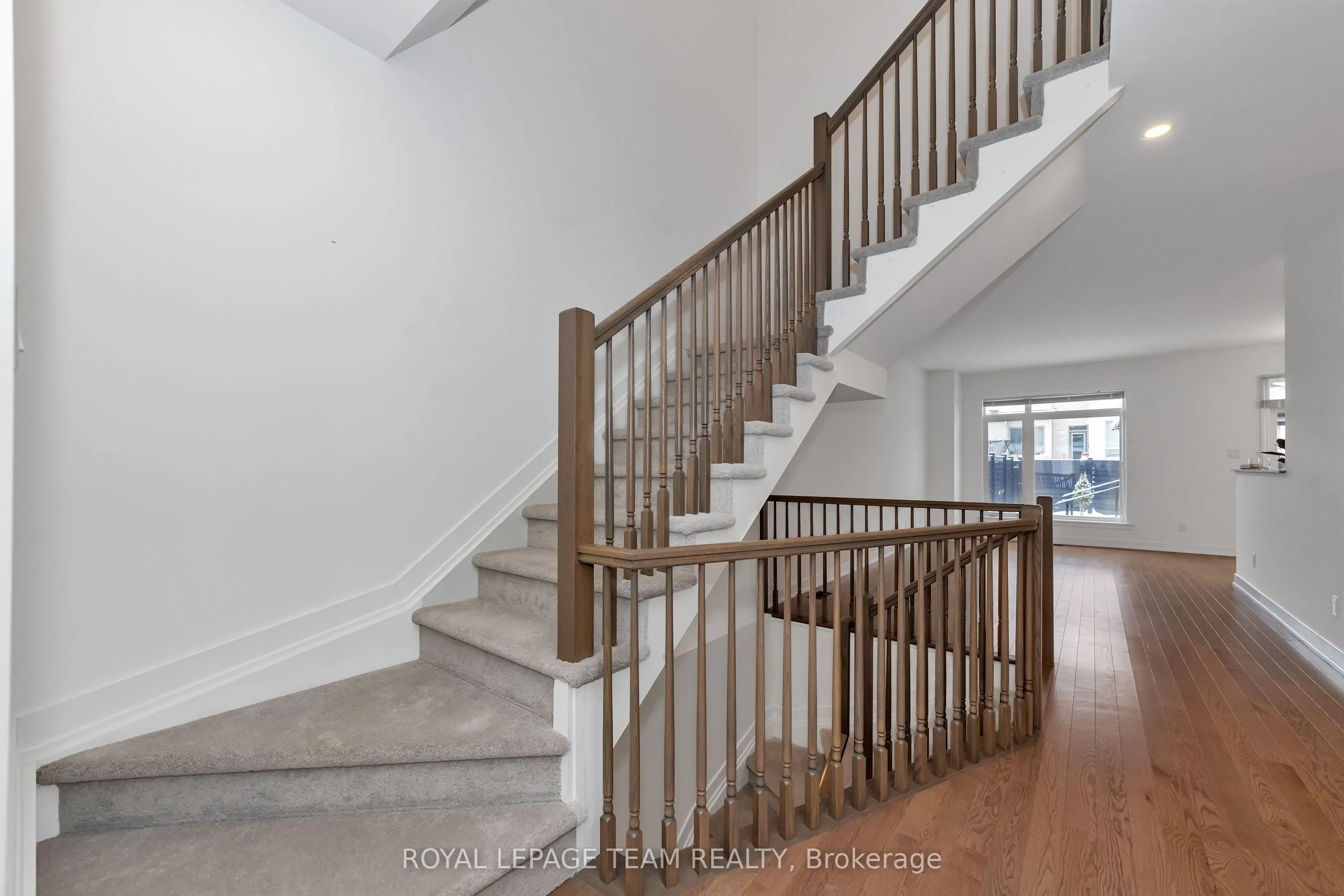 656 Putney Crescent