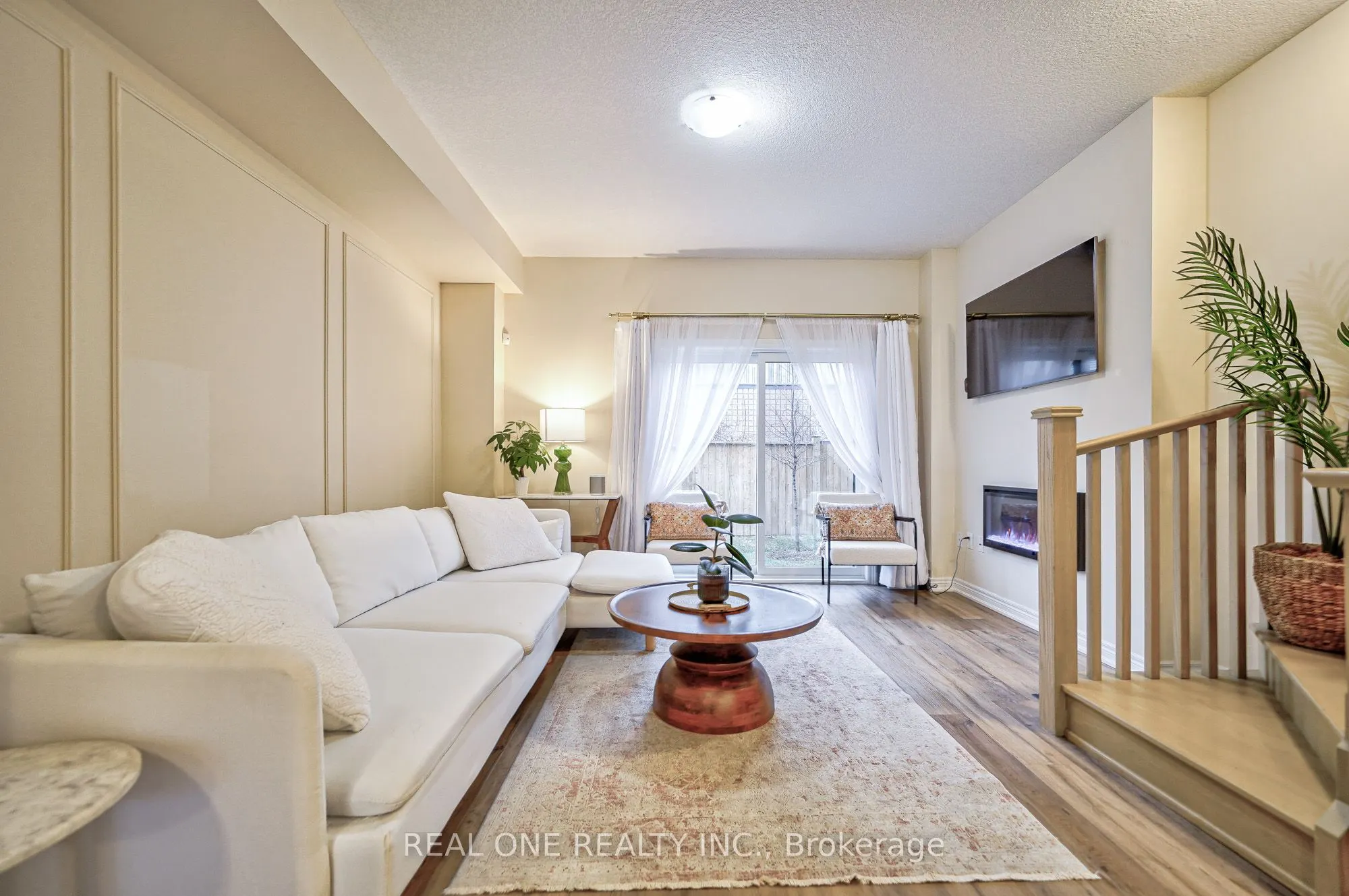 527 Shaver Road, #10