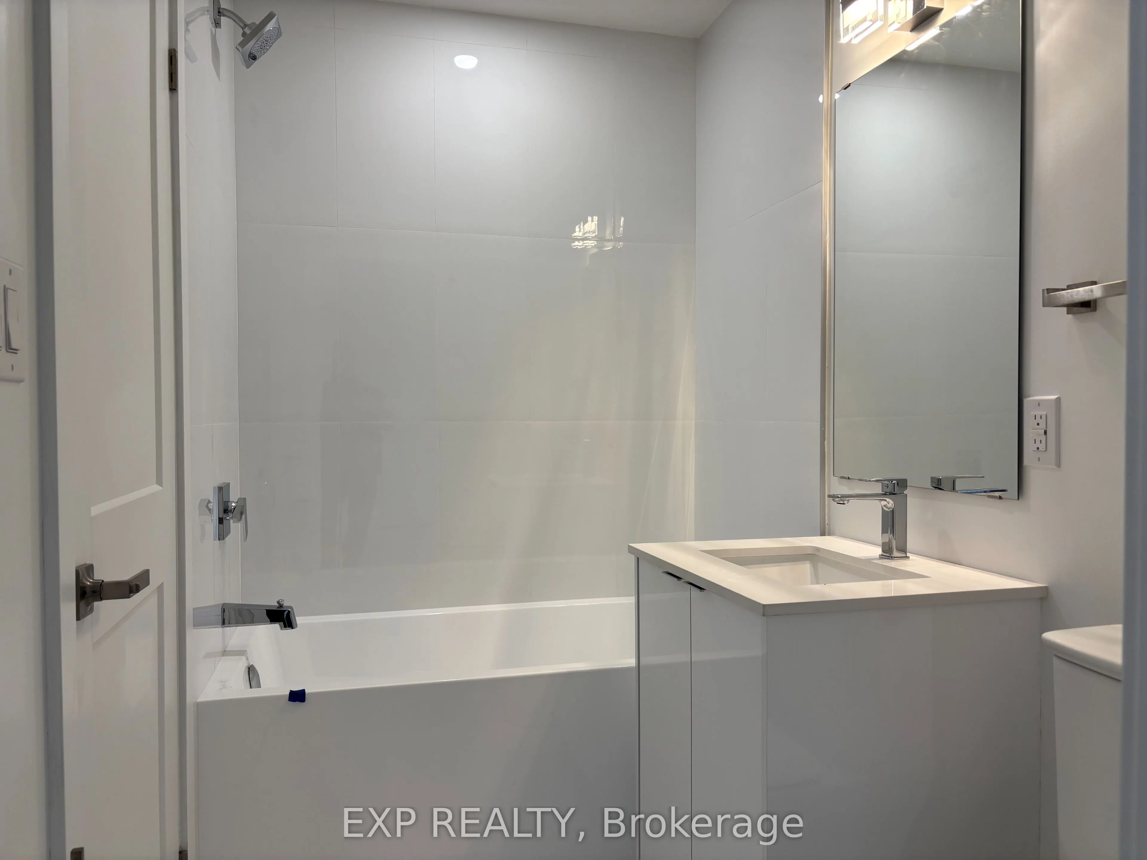 7277 Wilson Crescent, #104