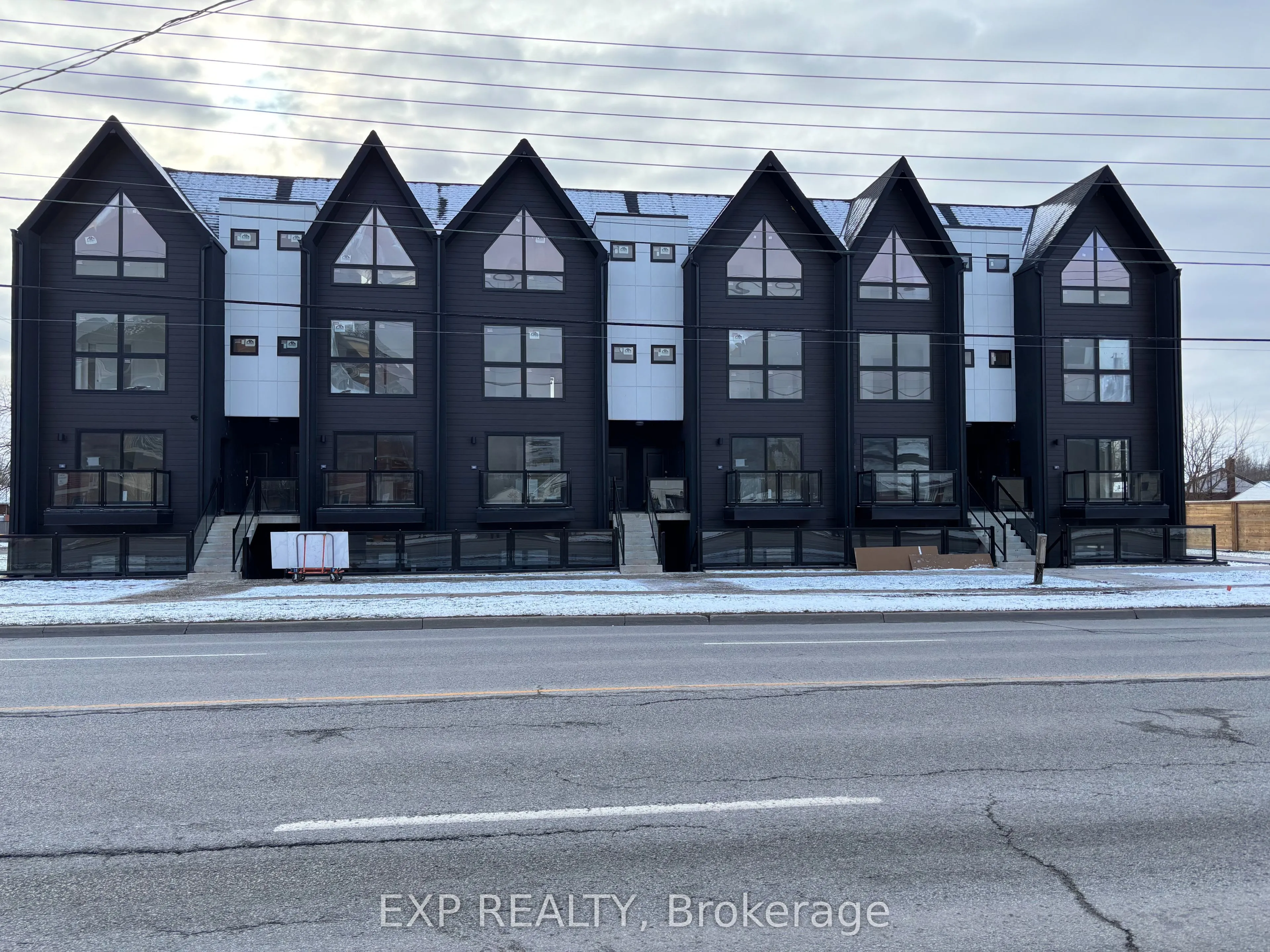 7277 Wilson Crescent, #104