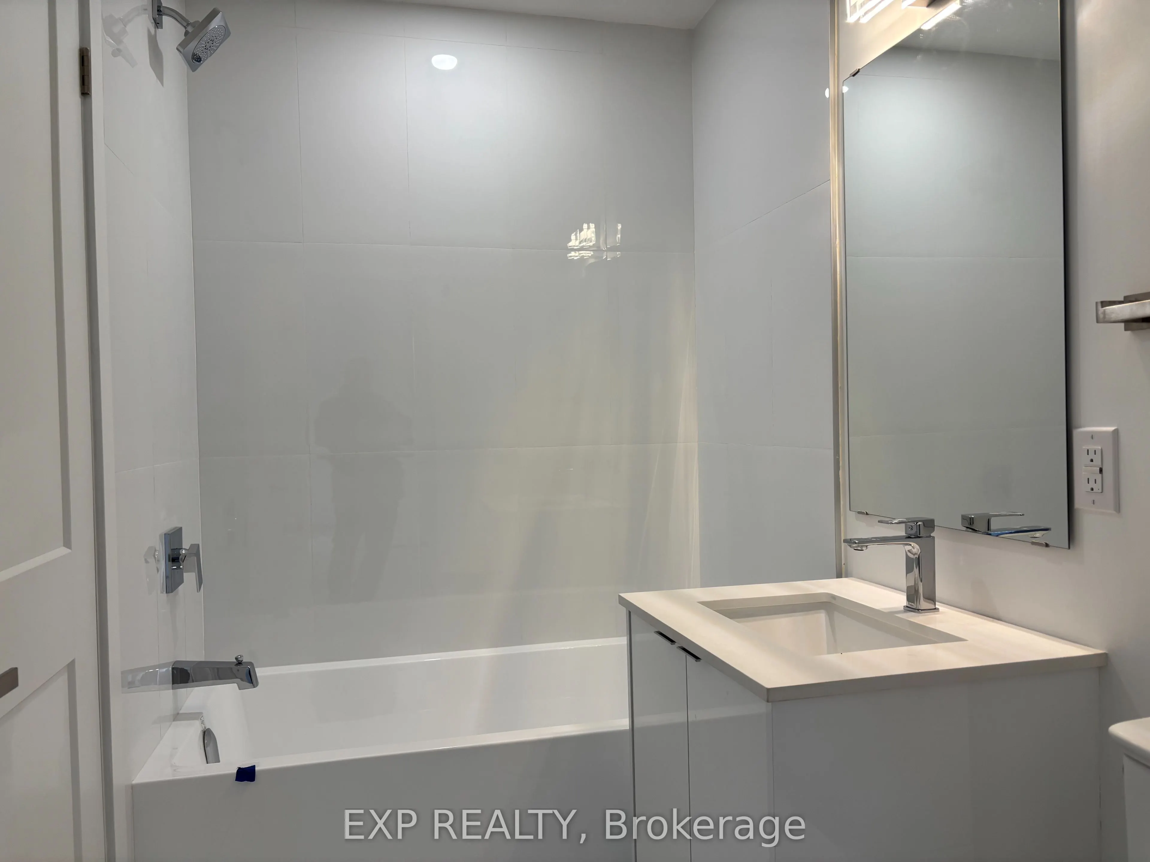7277 Wilson Crescent, #104