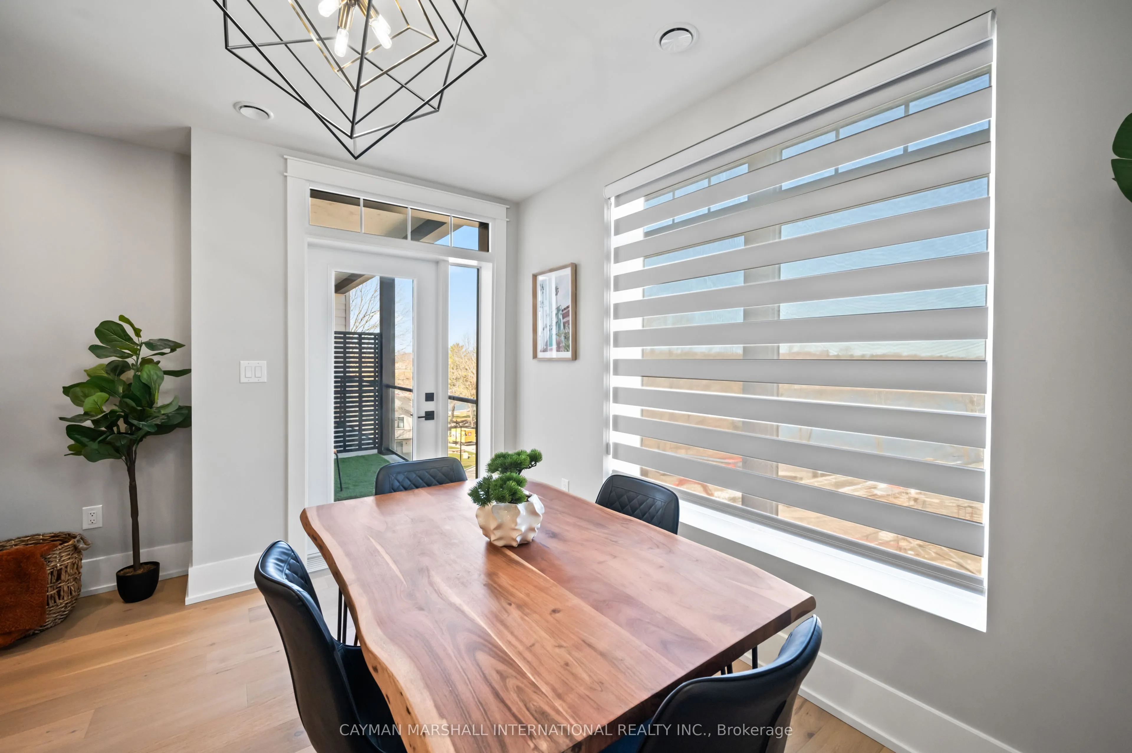 17 Cleave Avenue, #301