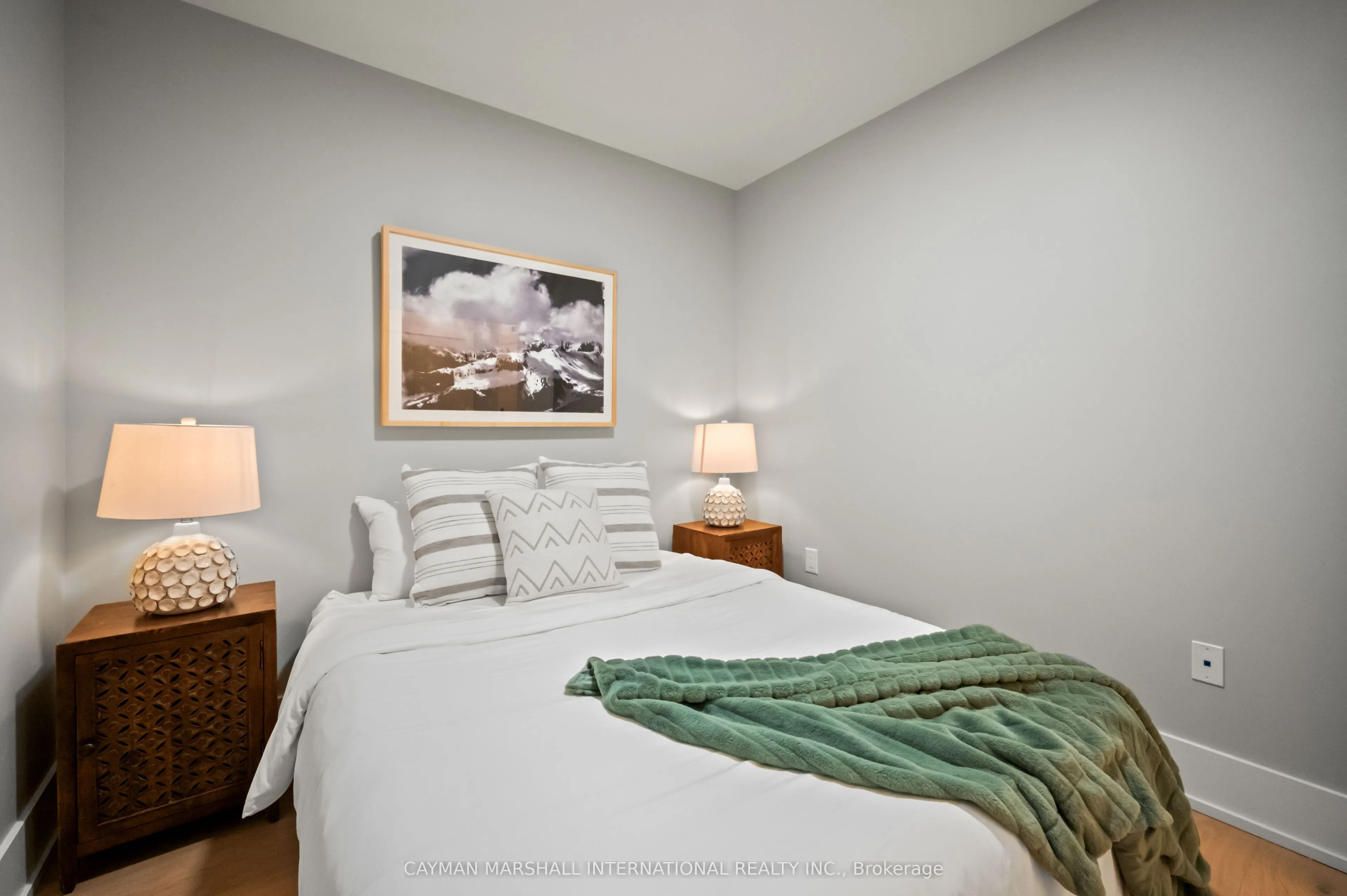17 Cleave Avenue, #301