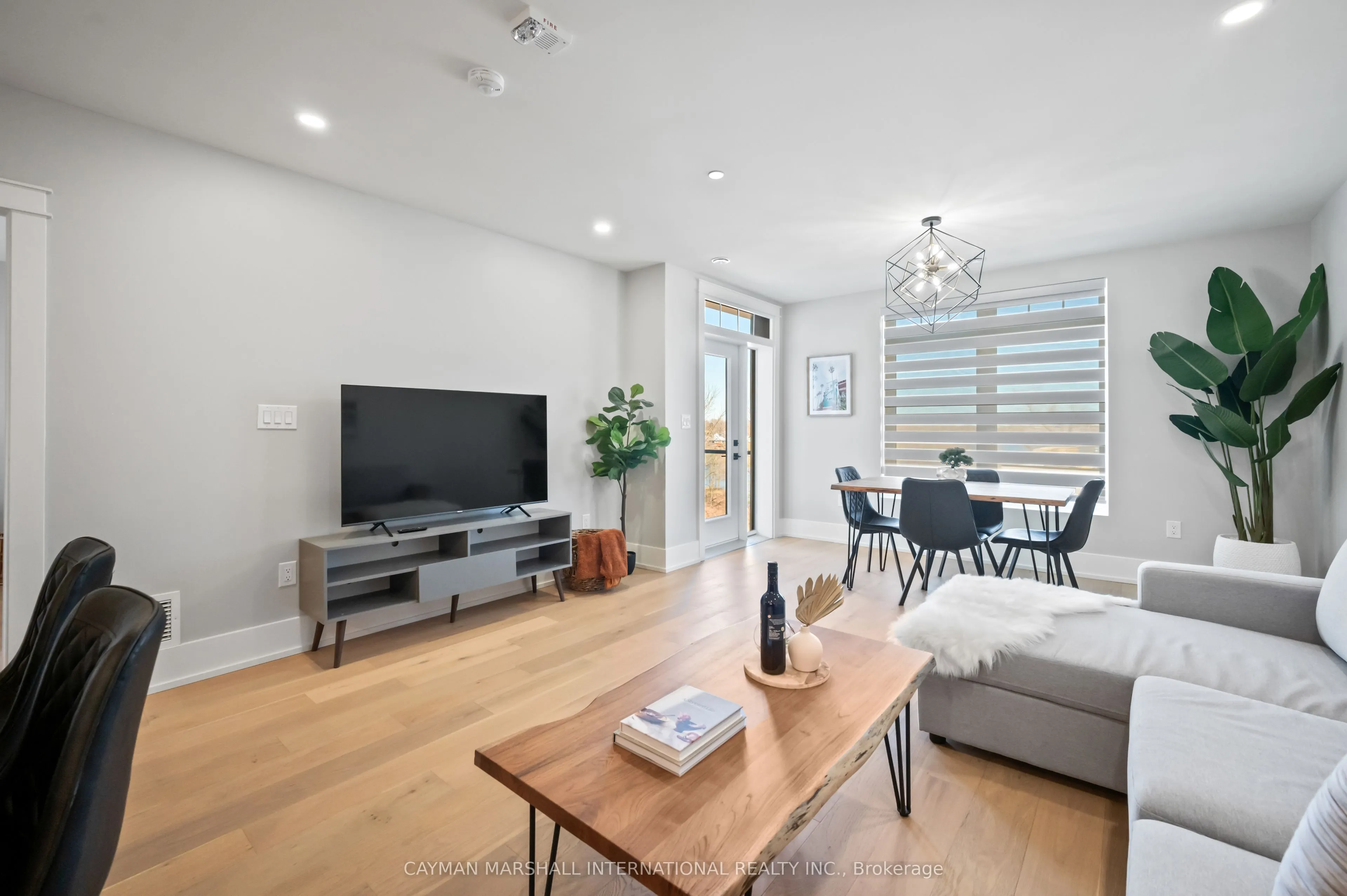 17 Cleave Avenue, #301