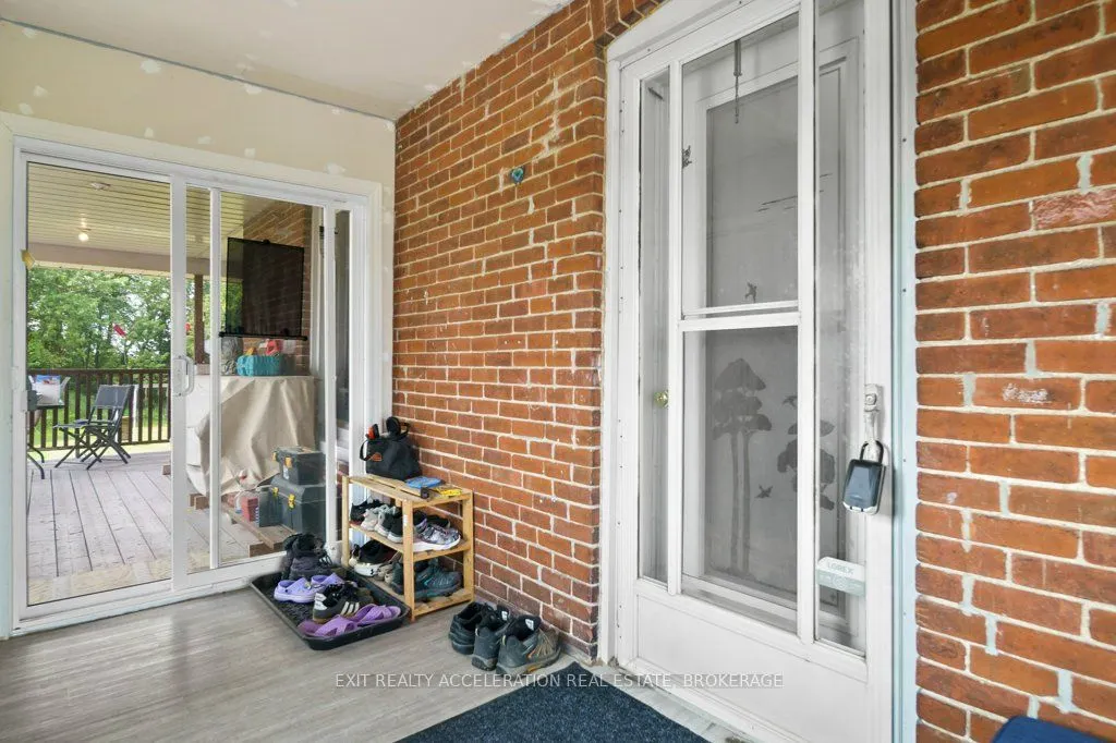 595 CRAIGEN Road