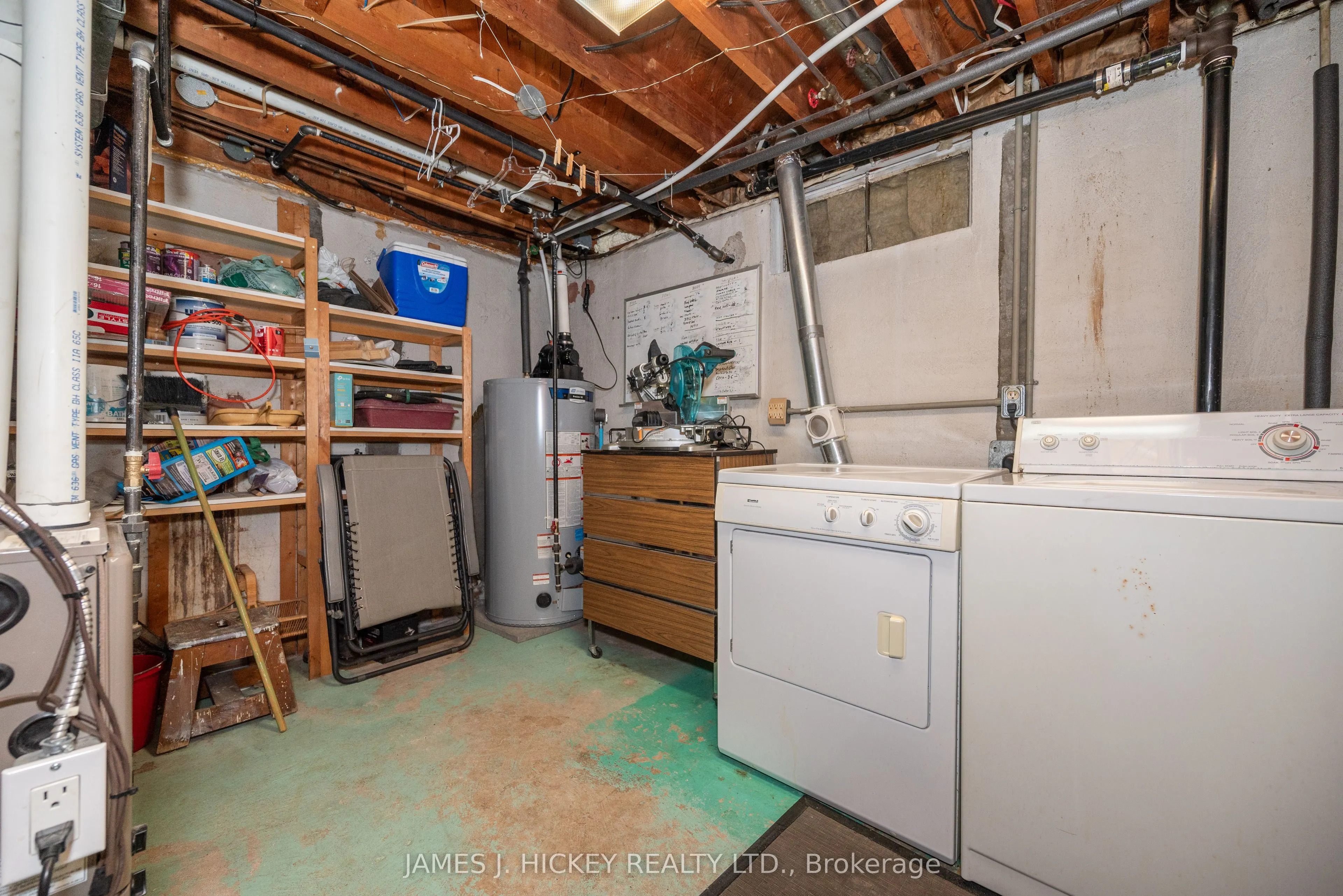 8 Tweedsmuir Place