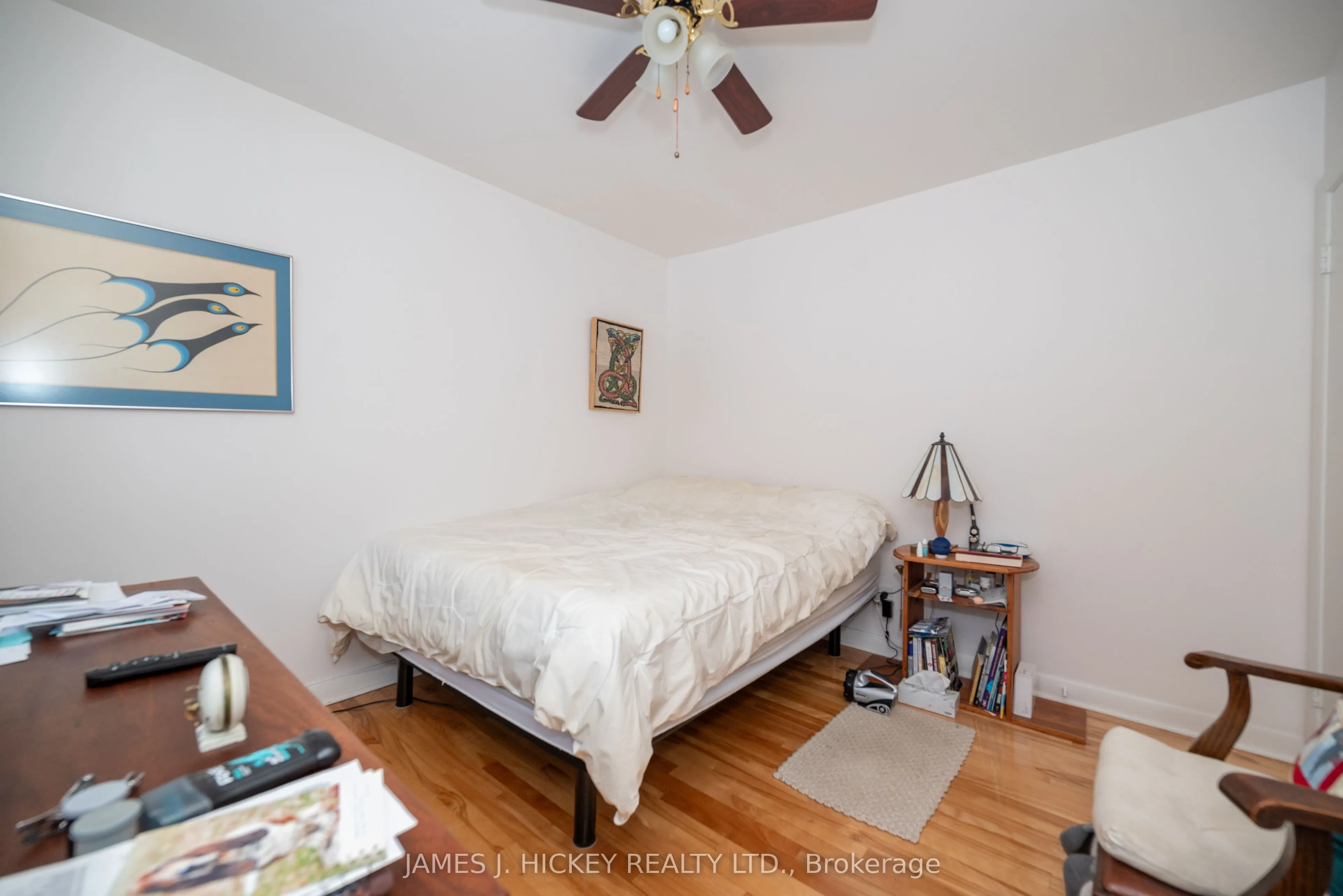 8 Tweedsmuir Place