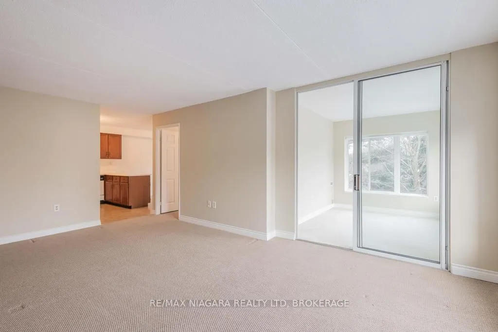 61 Paffard Street #403