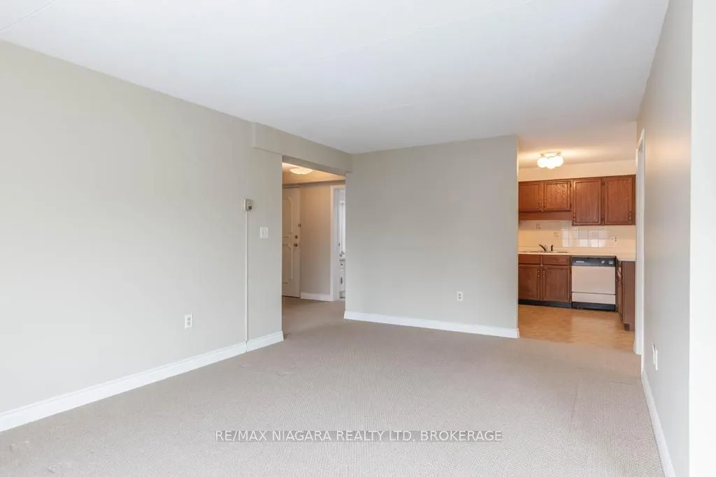 61 Paffard Street #403