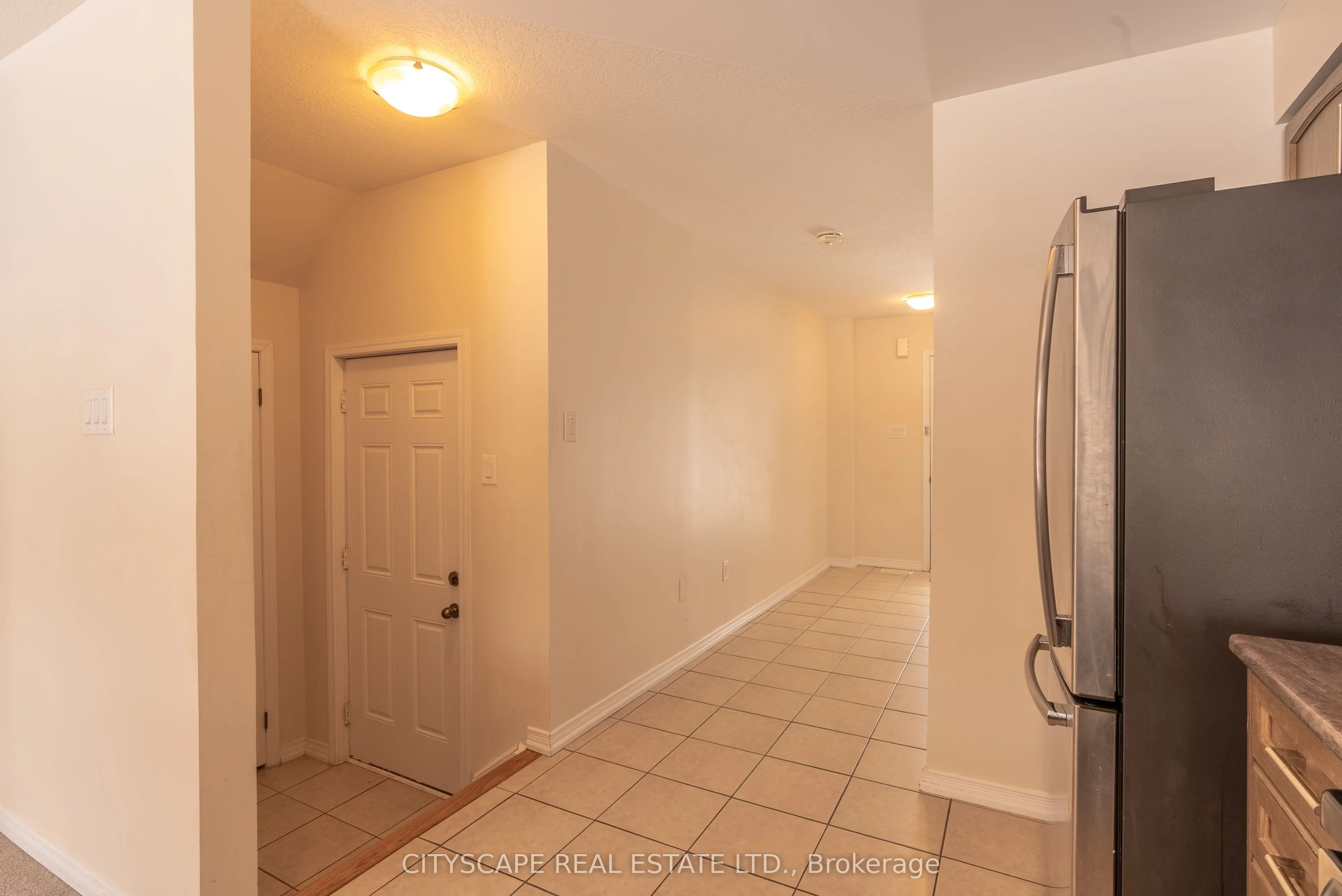 7771 White Pine Crescent