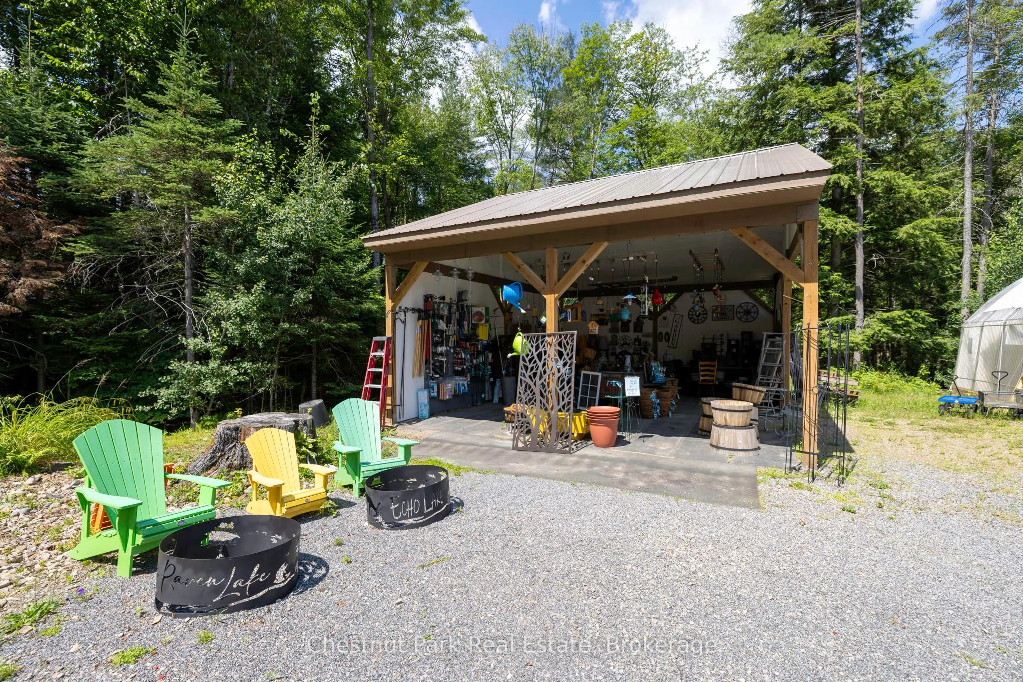 1010 MARY ROBERTS Road