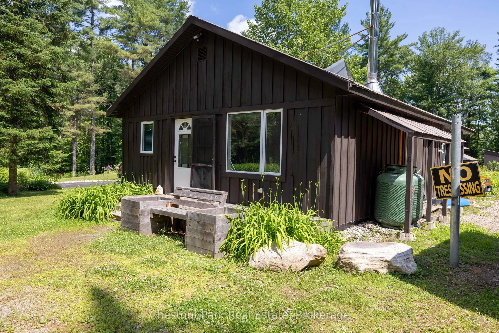 1010 MARY ROBERTS Road