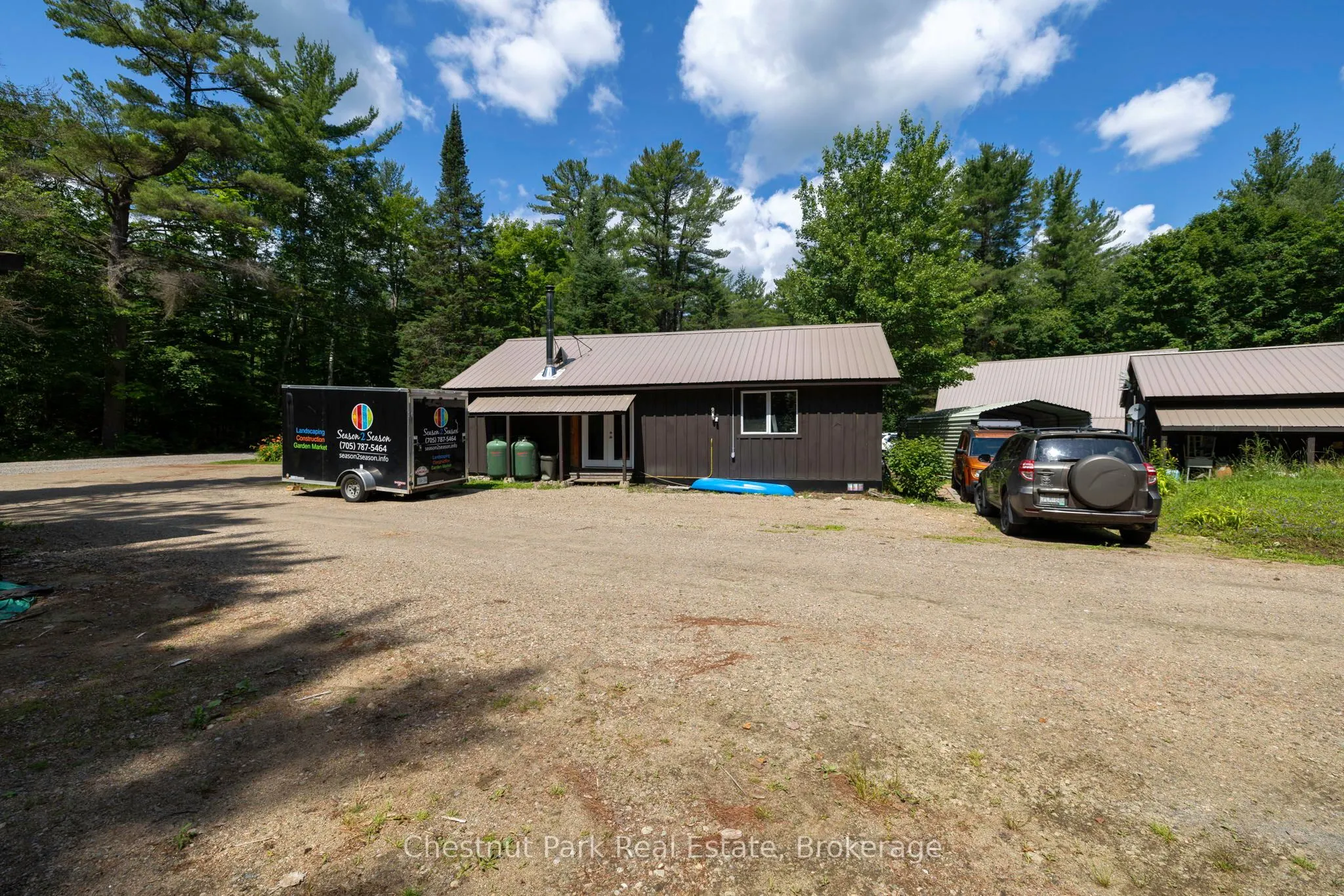 1010 MARY ROBERTS Road