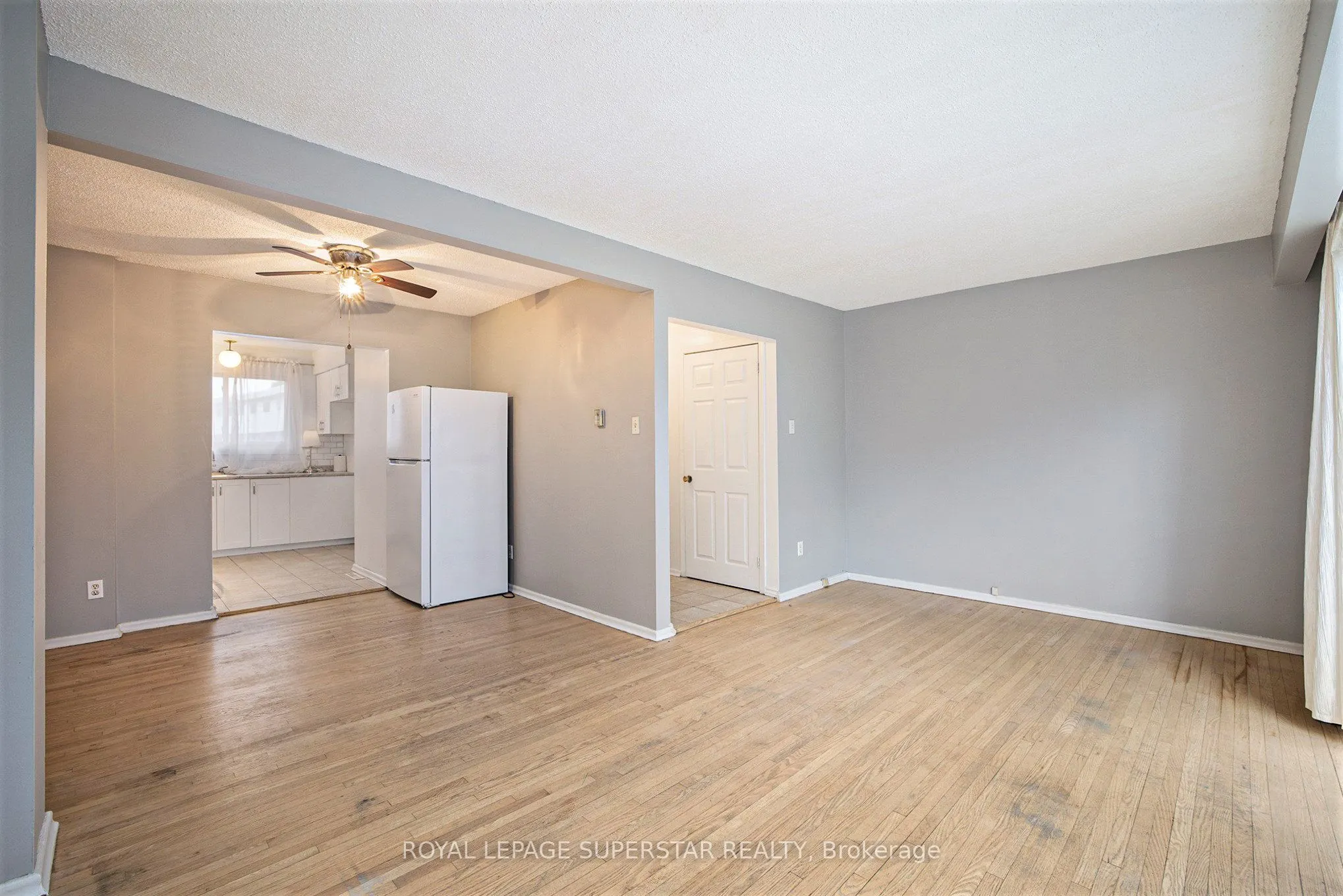 427 Moodie Drive #25