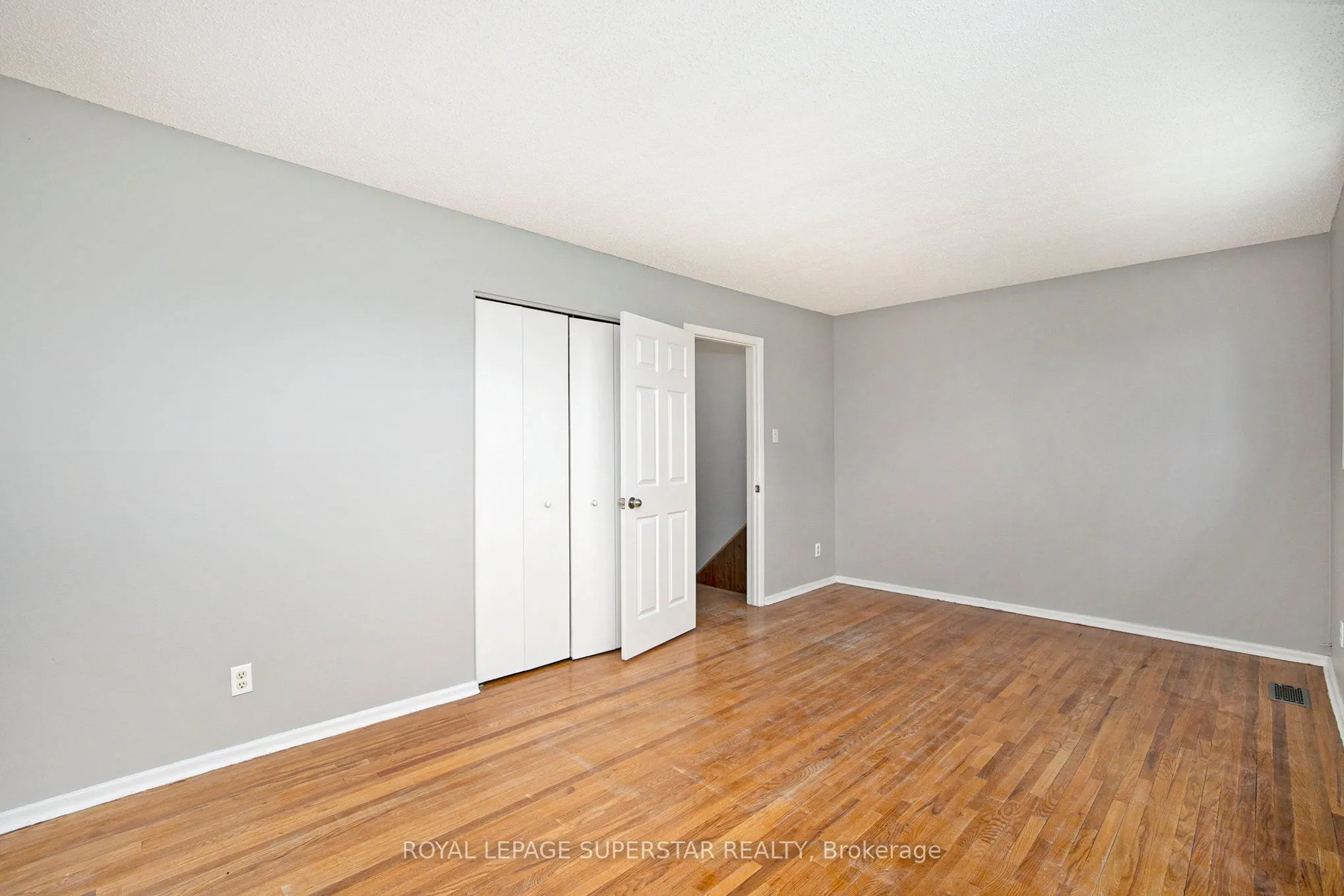 427 Moodie Drive #25