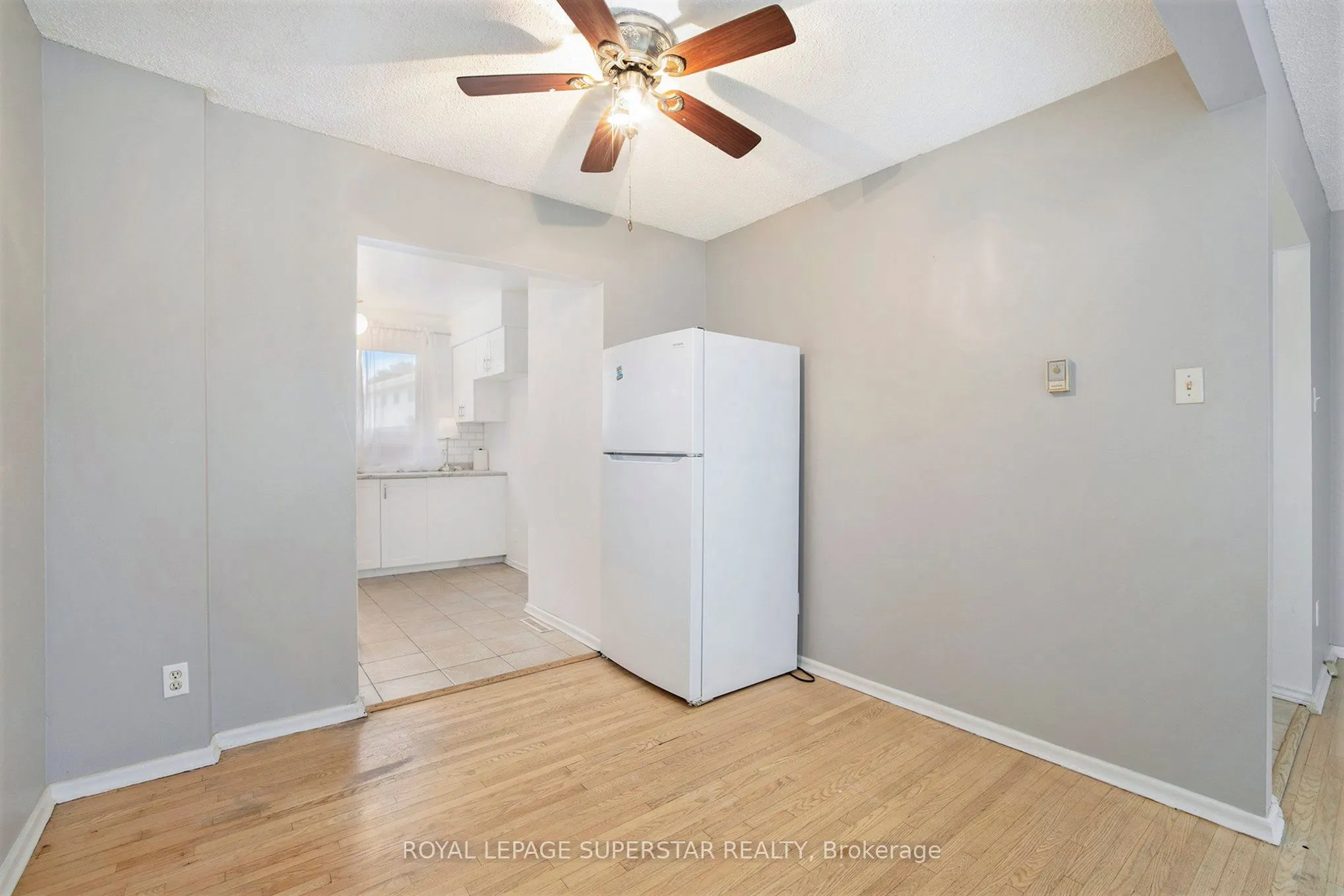 427 Moodie Drive #25