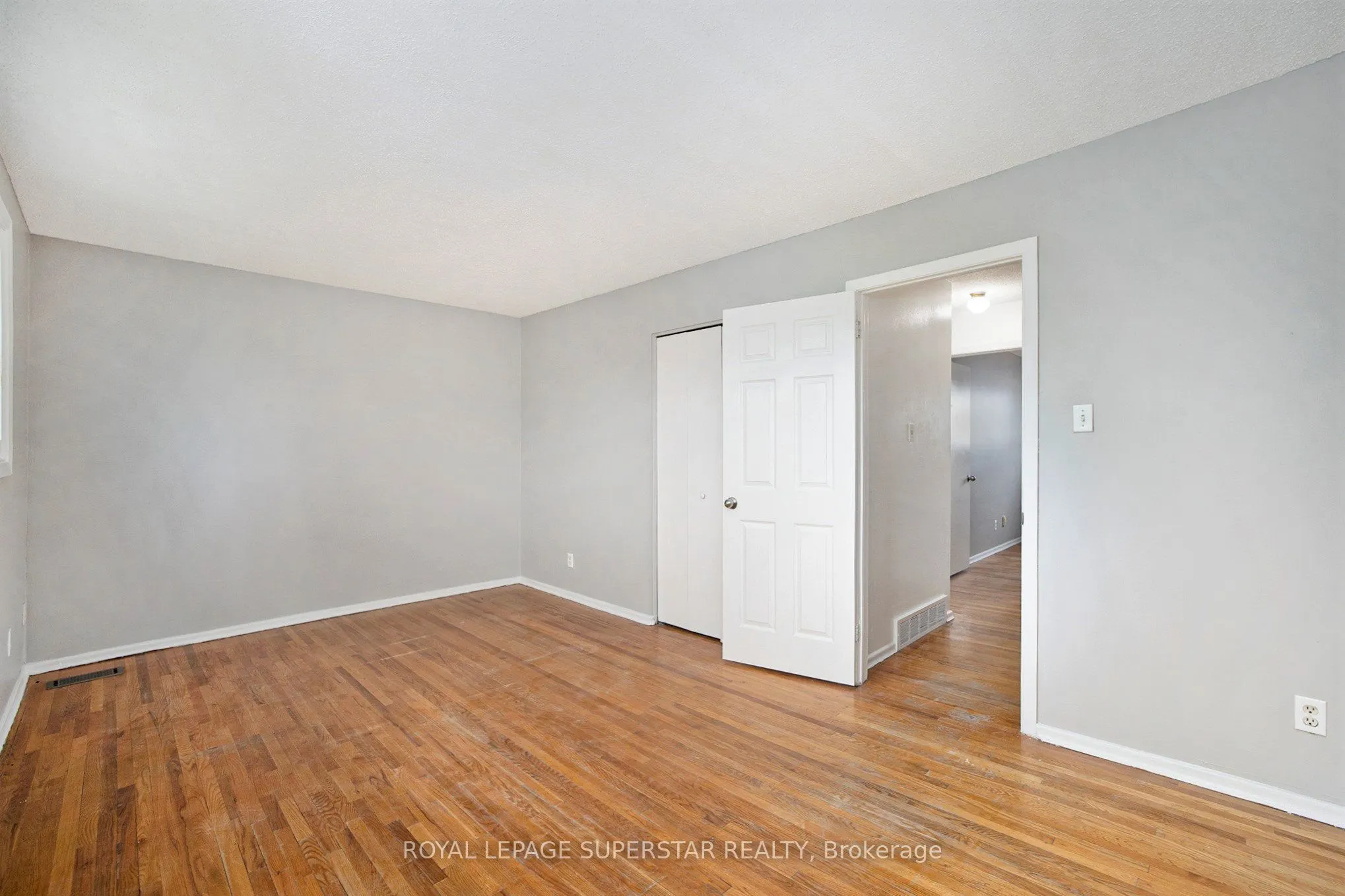 427 Moodie Drive #25