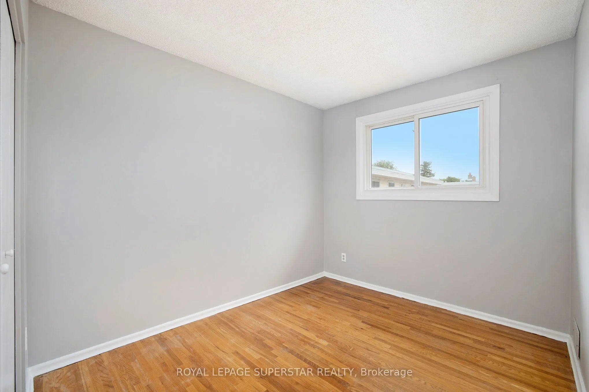 427 Moodie Drive #25