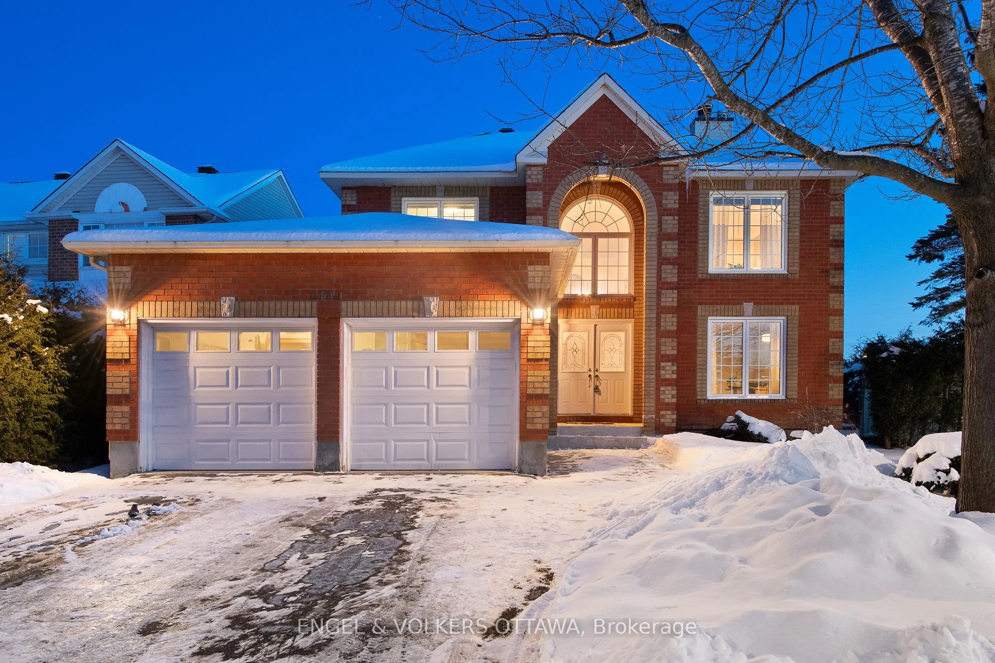 1441 Talcy Crescent