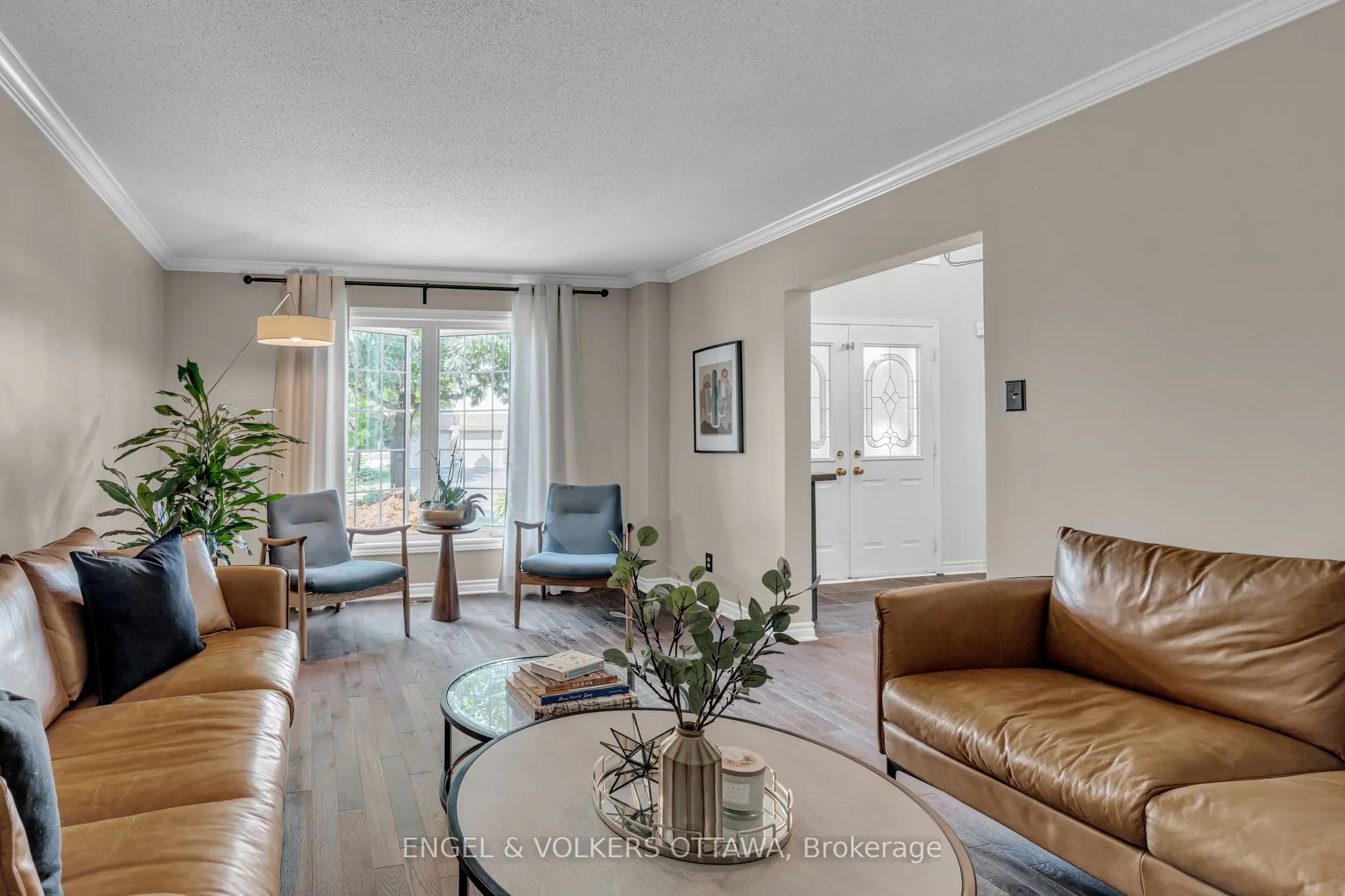 1441 Talcy Crescent