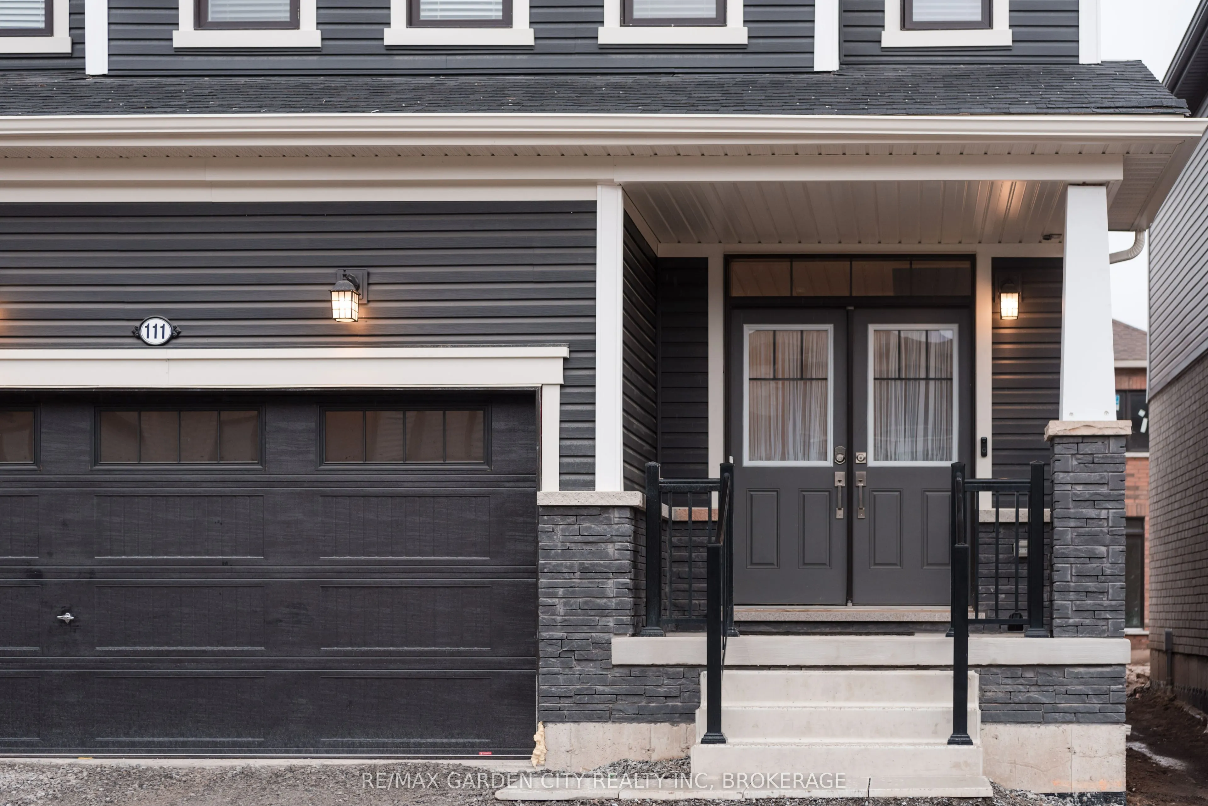 111 Sunflower Crescent