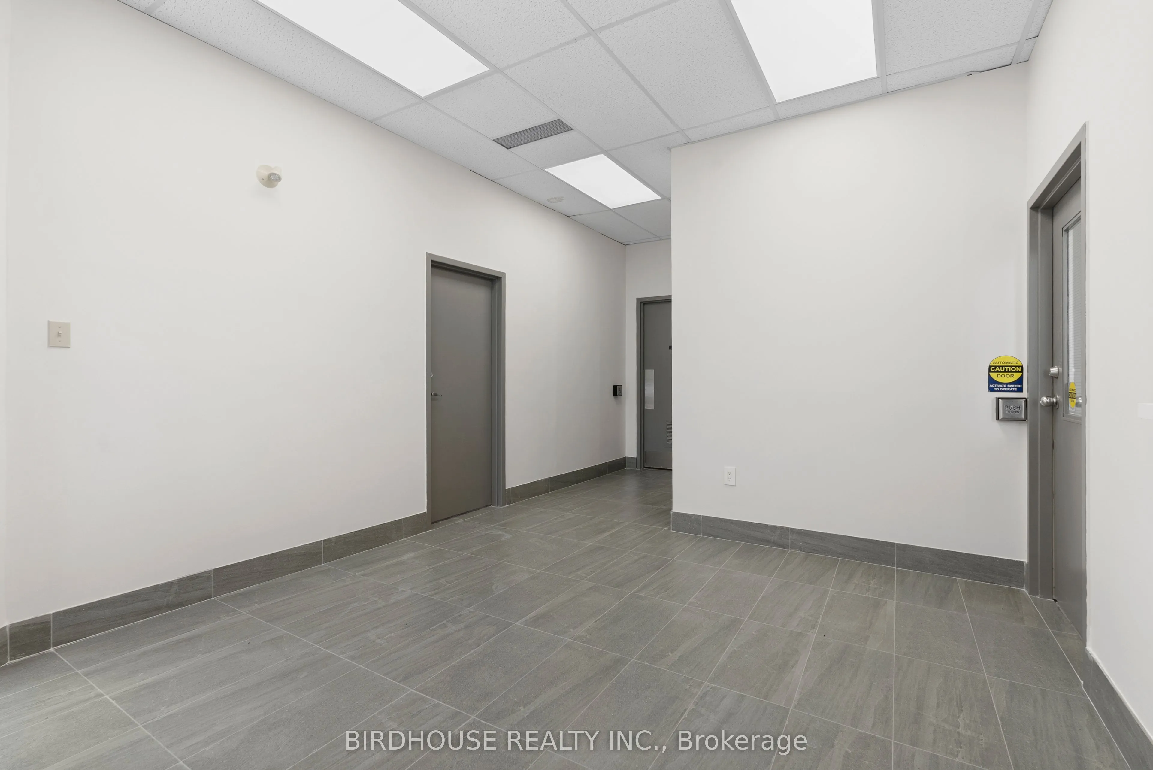 108 Angeline Street S, #3-2200SqFt